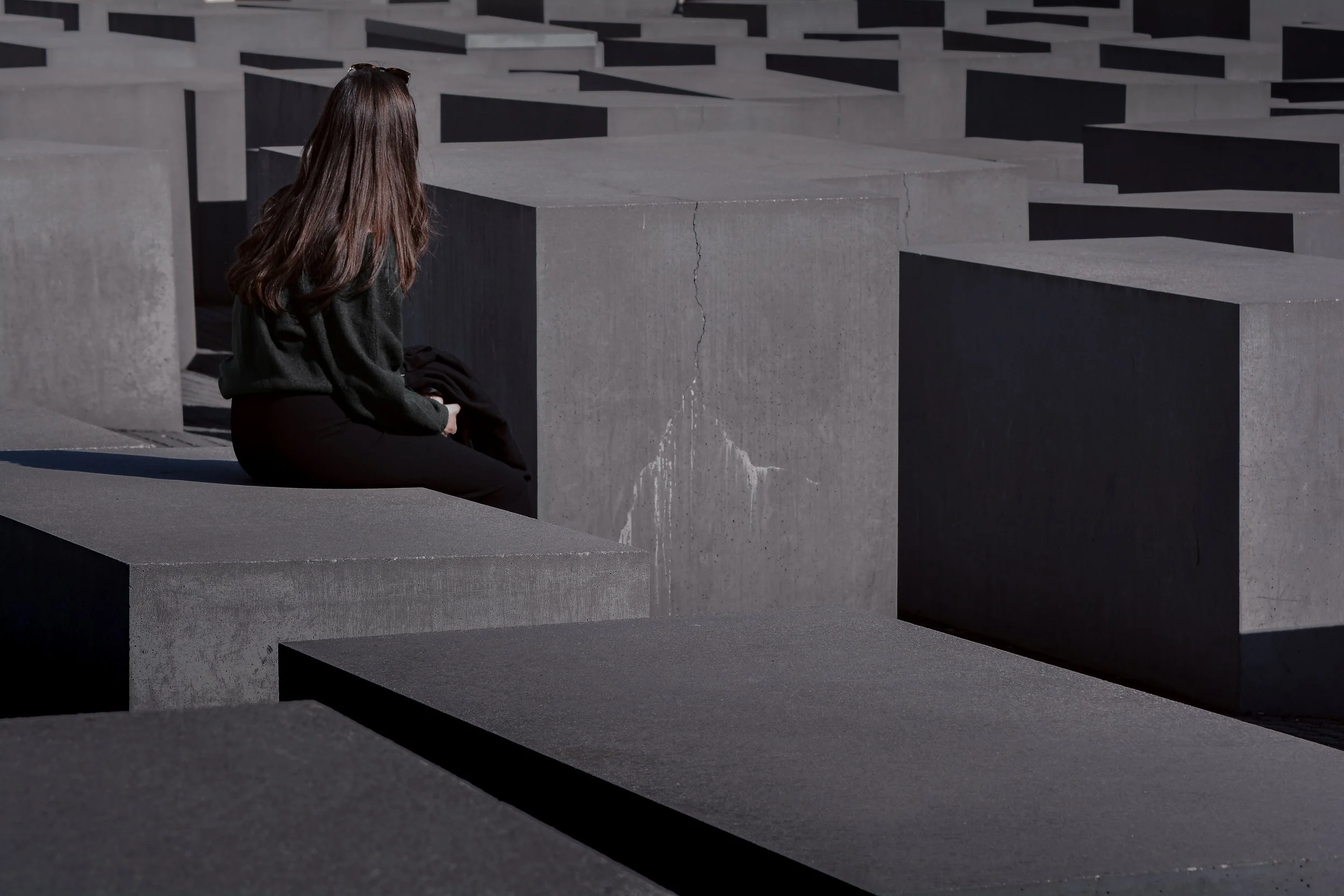 memorial-to-the-murdered-jews-of-europe-ii_48670081963_o.jpg