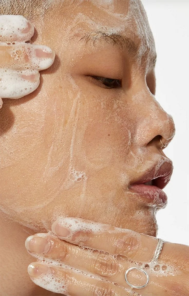 Hydrating Face Wash