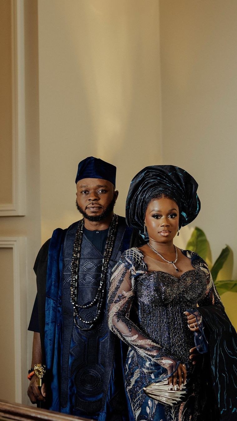 Taiwo & Ahmed ❤️
Videographer: @olamirewaju_seyi
Assisted: @oregun_23 @eniola_ayobukun @isreal_o_
Photography: @dteestudiosuk
Content: @reelmomentscreatives
Event Planner: @bdy.weddings
MUA: @dbpro_bridals
Bride’s Aso Oke: @bridesoff