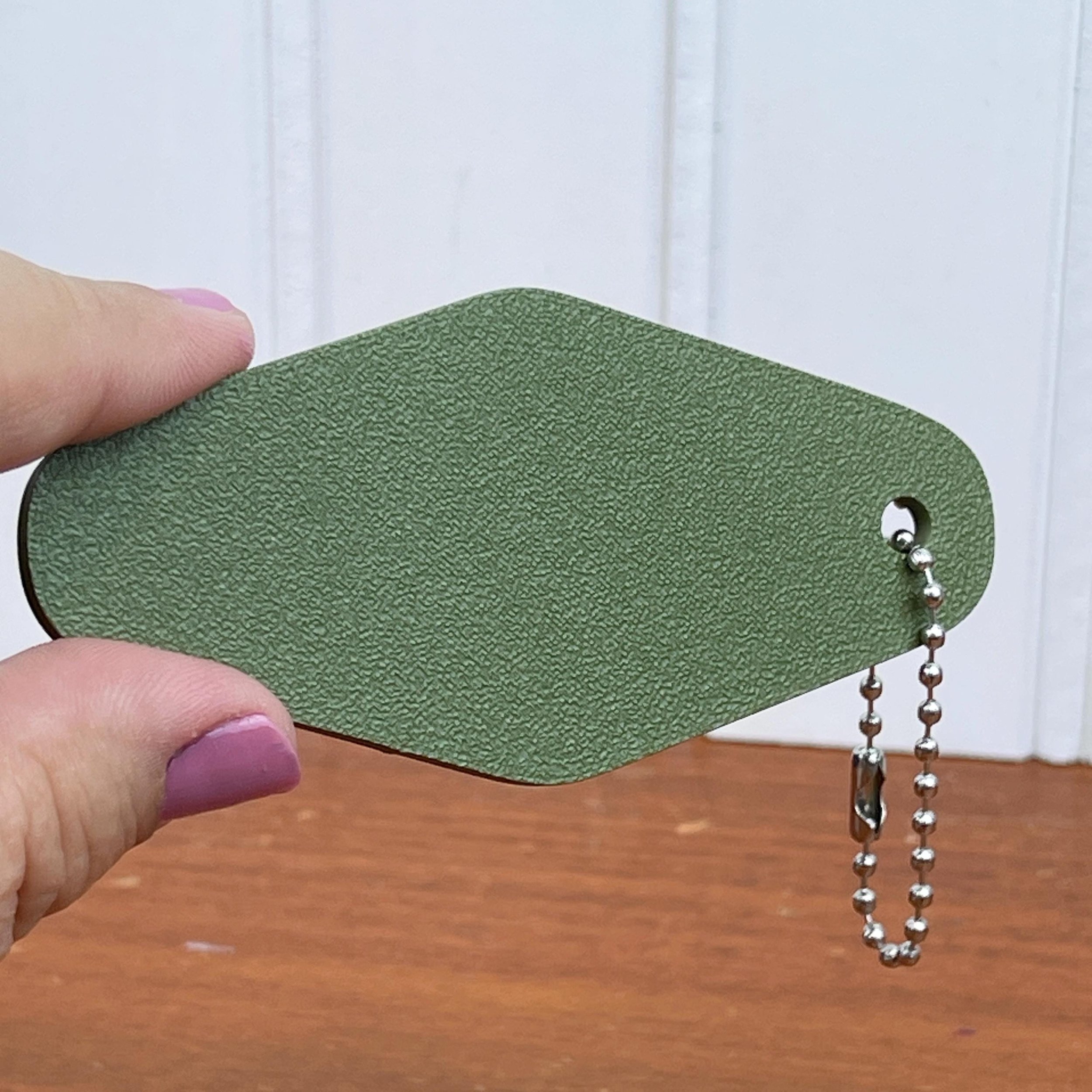 https://i.etsystatic.com/32409282/r/il/54b5c0/6448762711/il_fullxfull.6448762711_nwly.jpg