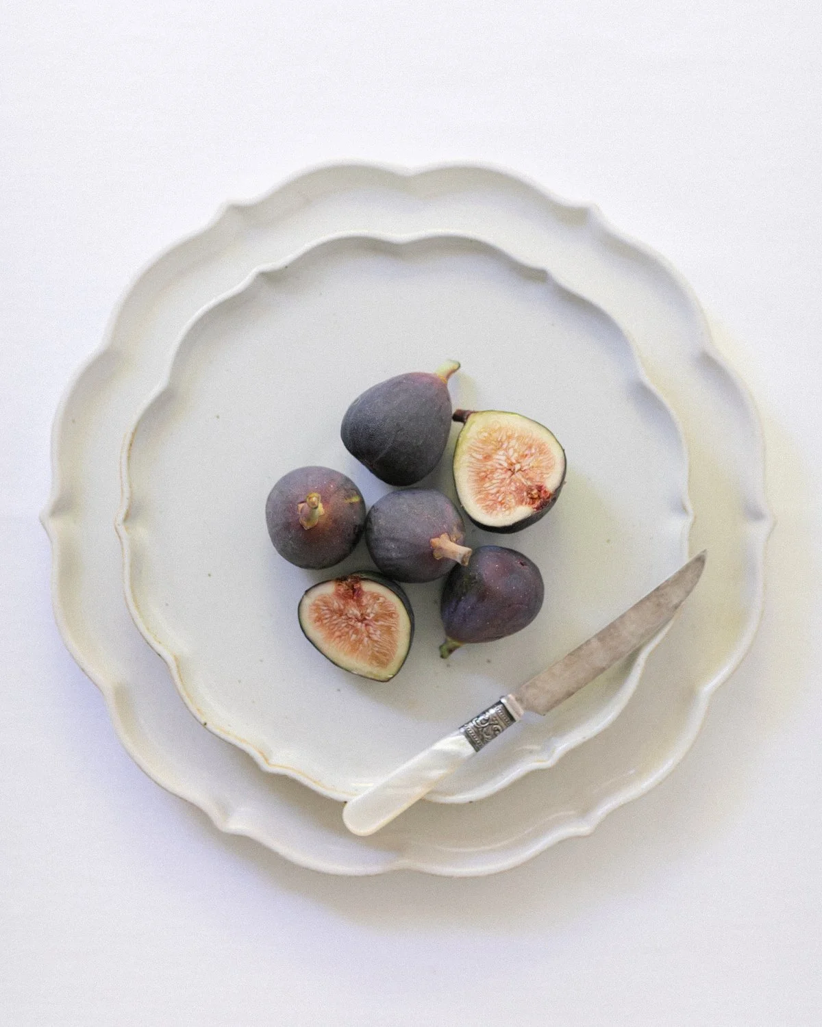 MC.StillLife.Figs.MinnsCreative.8x10-5.jpg