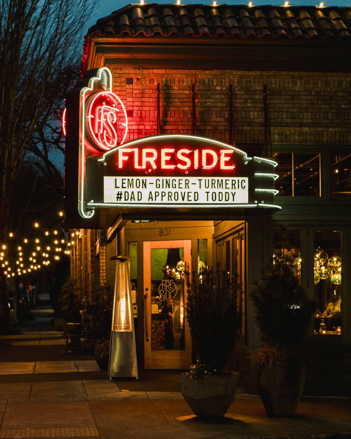 Fireside-Portland-Oregon-260108-JanRdrbrd-4x5-2.jpg