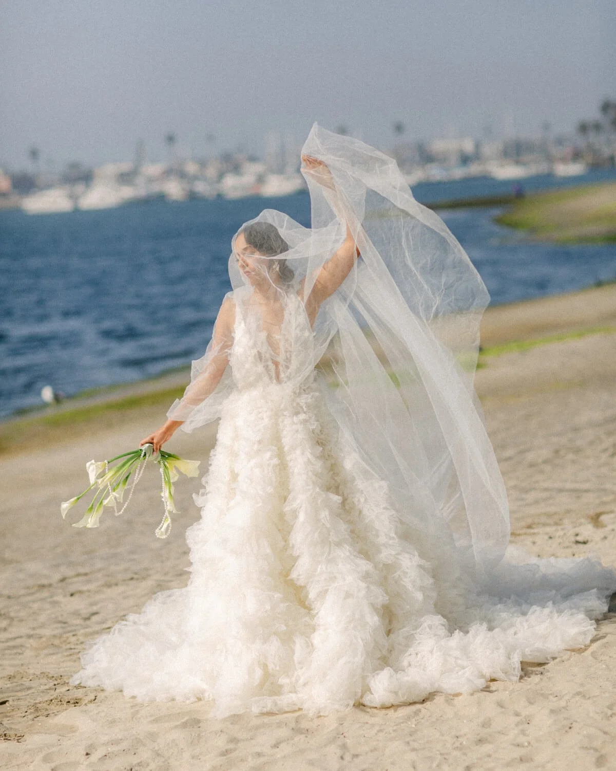 MinnsCreative-Wedding-SanDiego-MissionBay-4x5-5.jpg