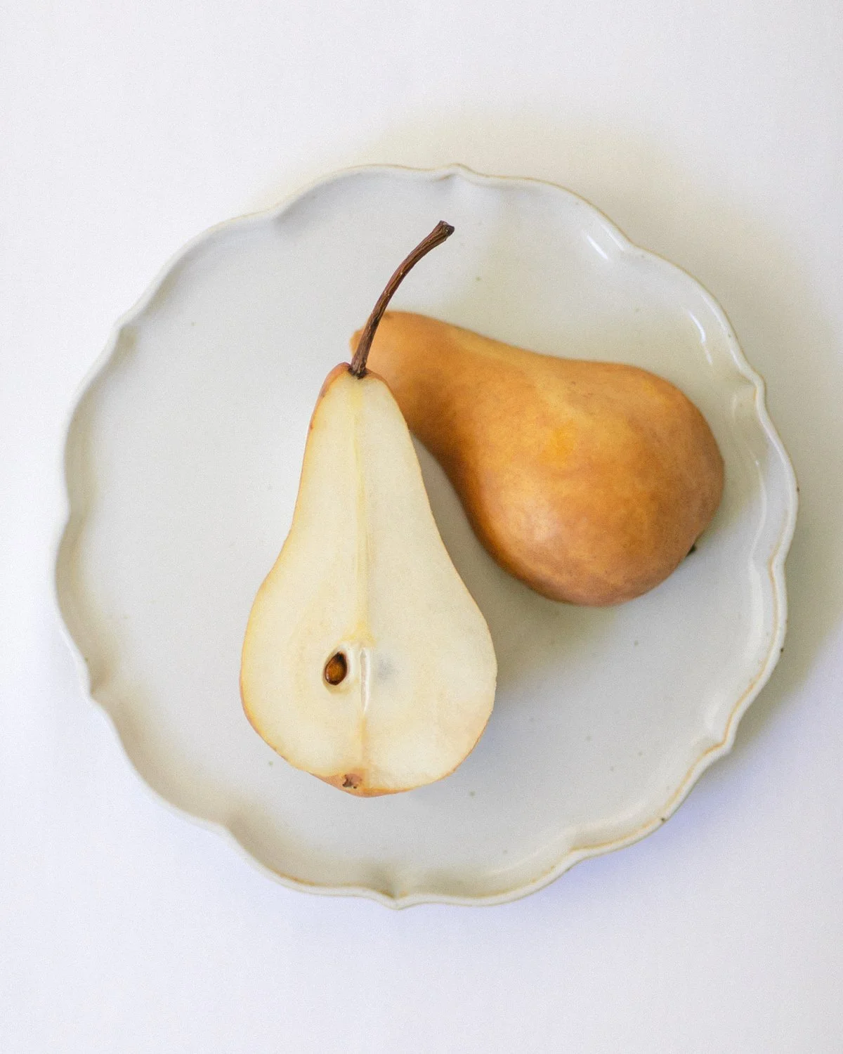 MC.StillLife.Pears.MinnsCreative.4x5-2.jpg