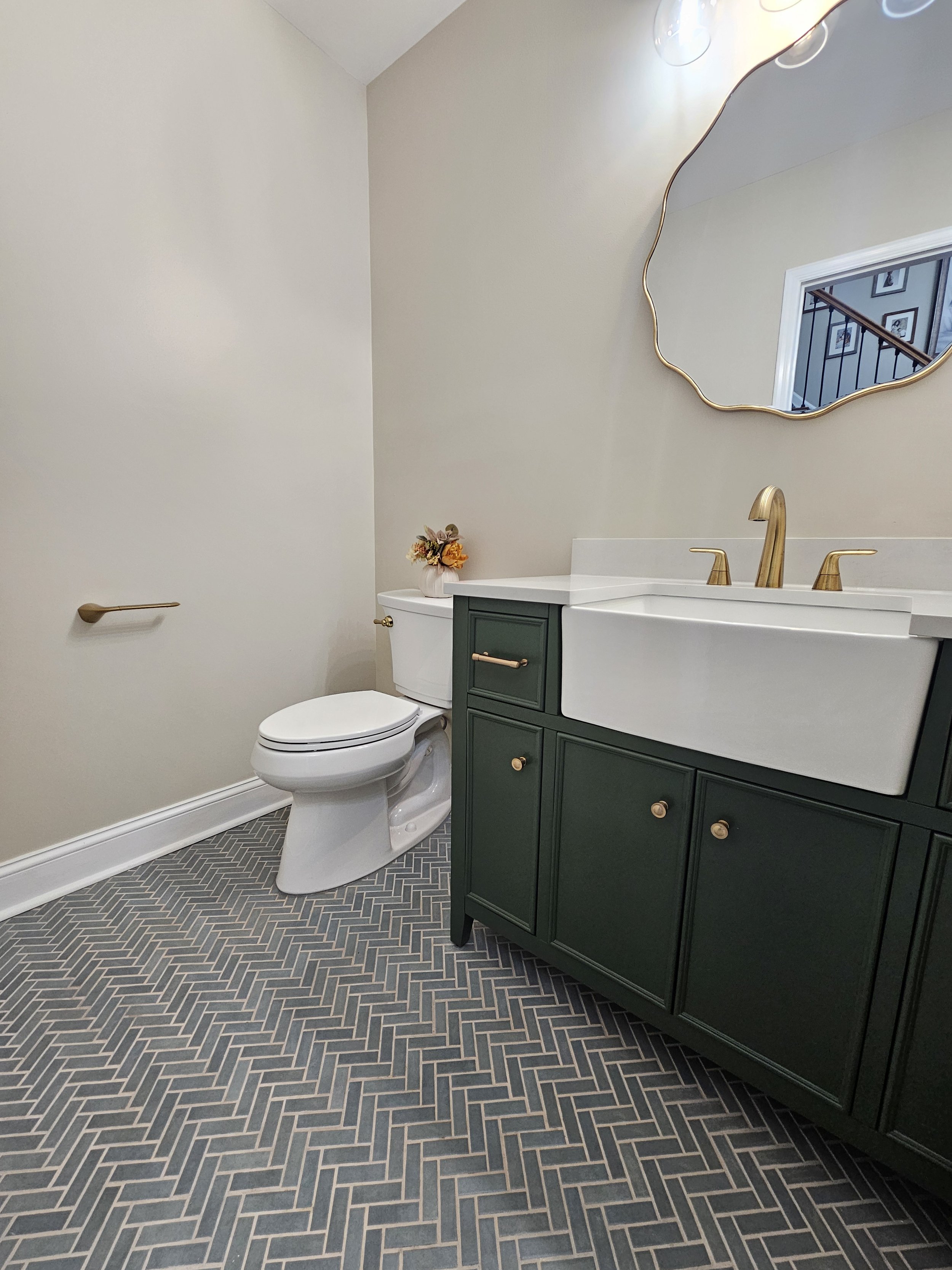 Ricardo & Christine's Powder Bath Paint