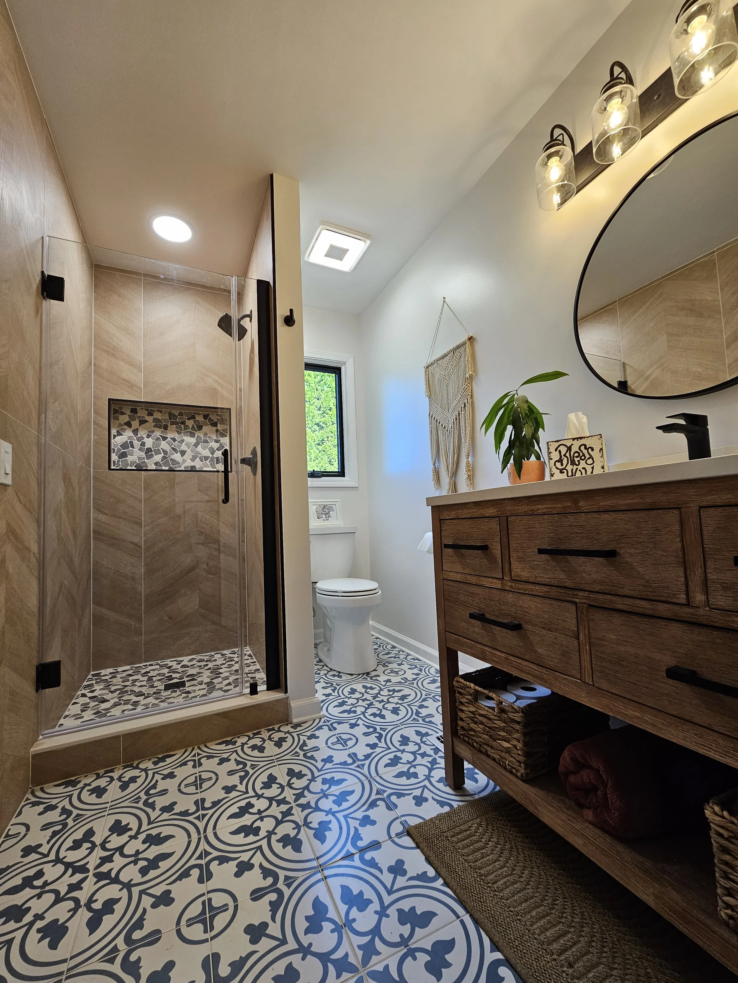 Eleven & Marissa's 1st Floor Bath Paint