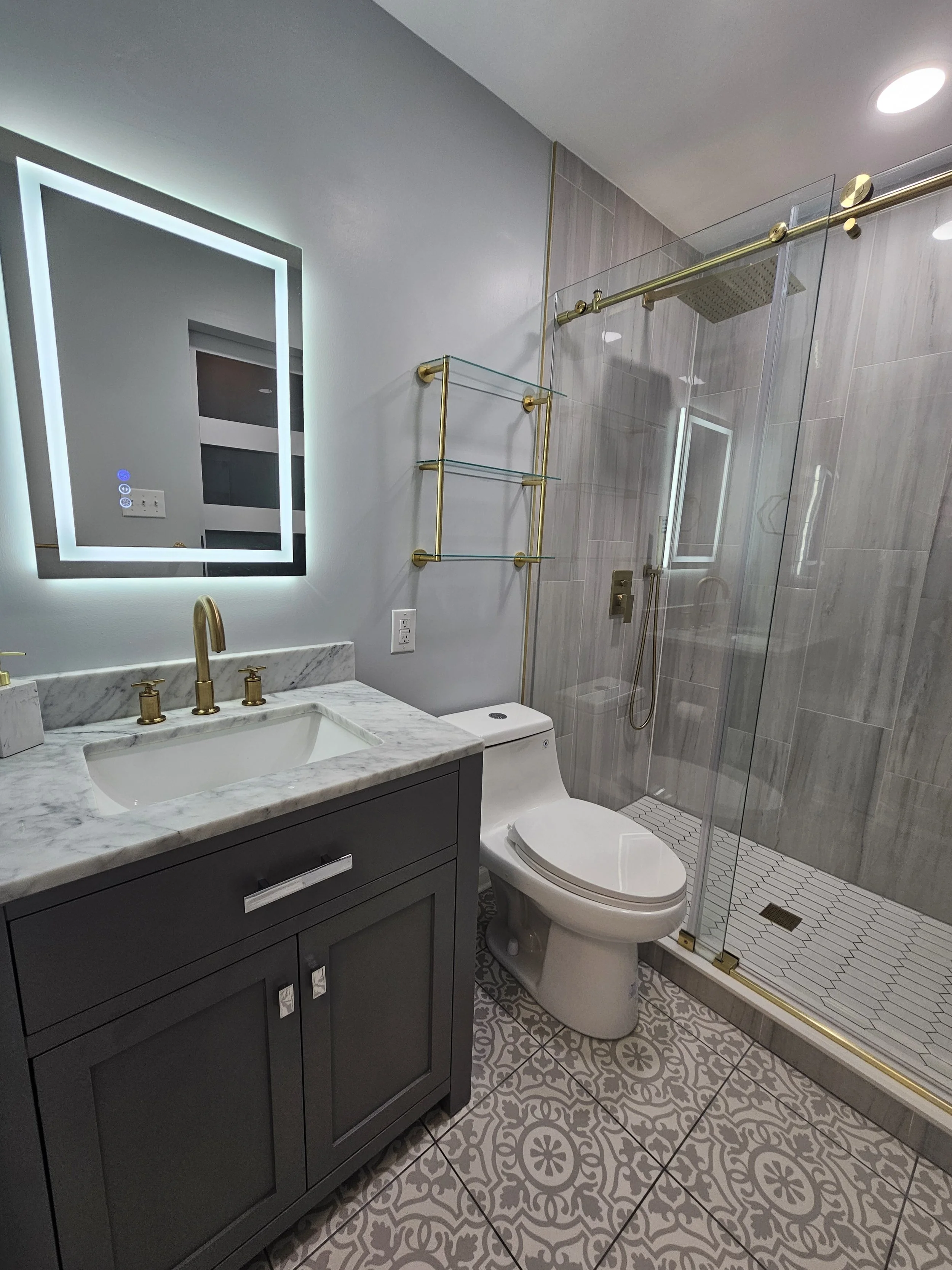 Joe & Natalia's Hall Bath Paint