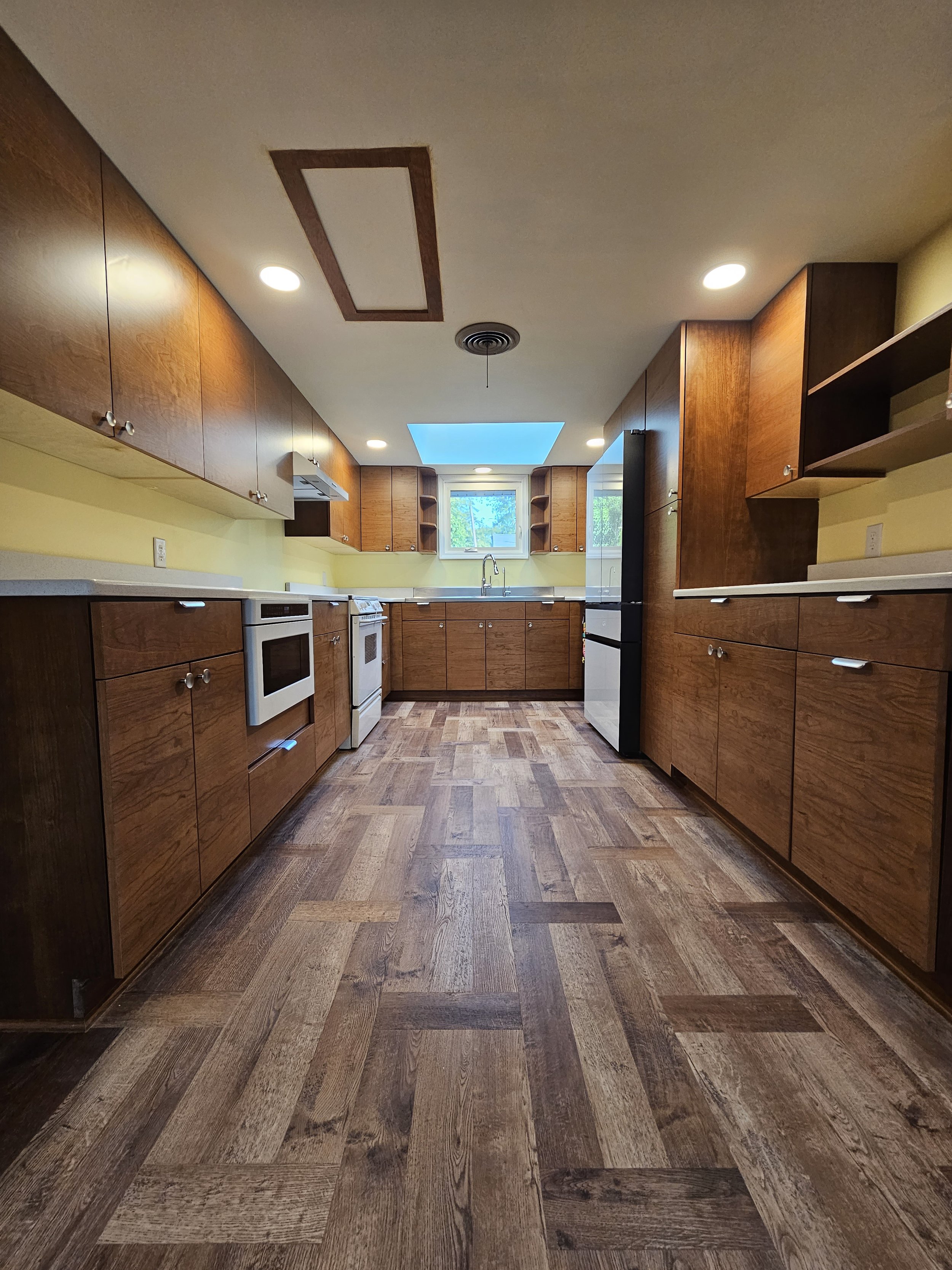 Dana's Kitchen Paint