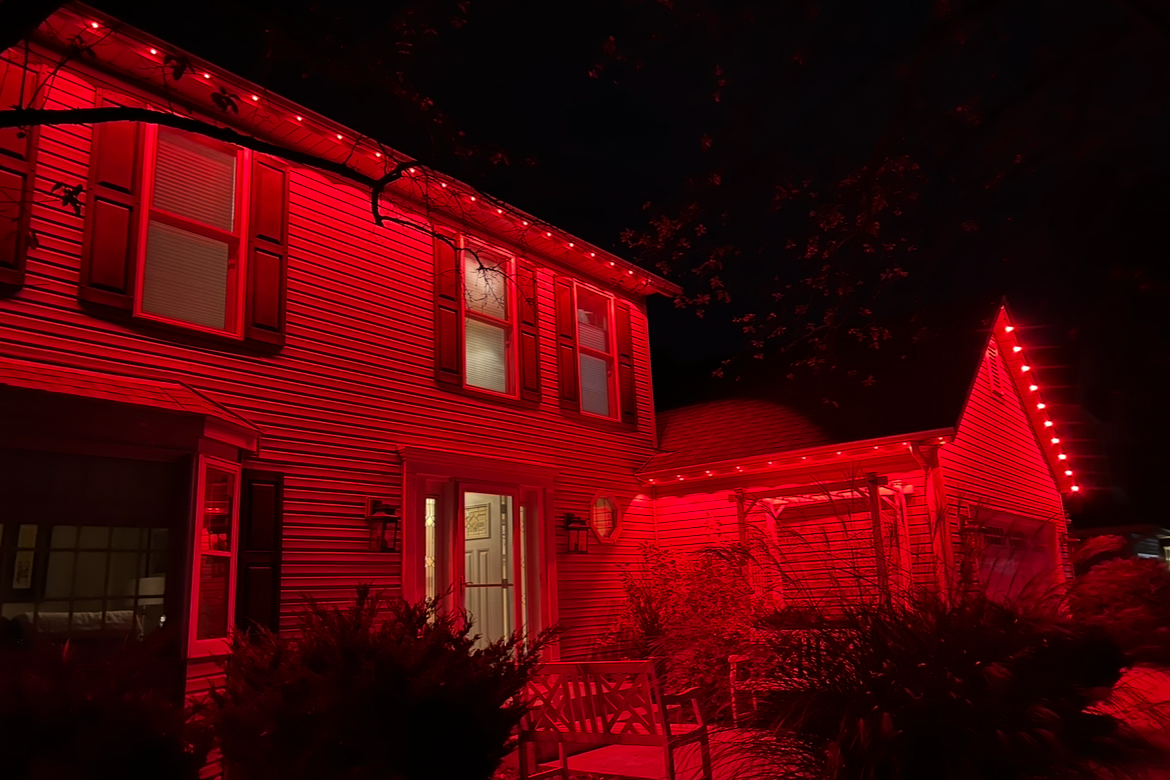 Professional permanent lighting on an Austin Texas home with full perimeter soffit coverage