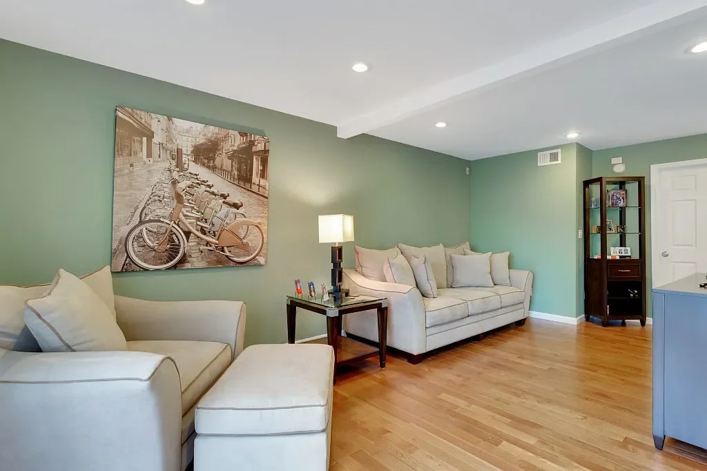 livingroom.webp