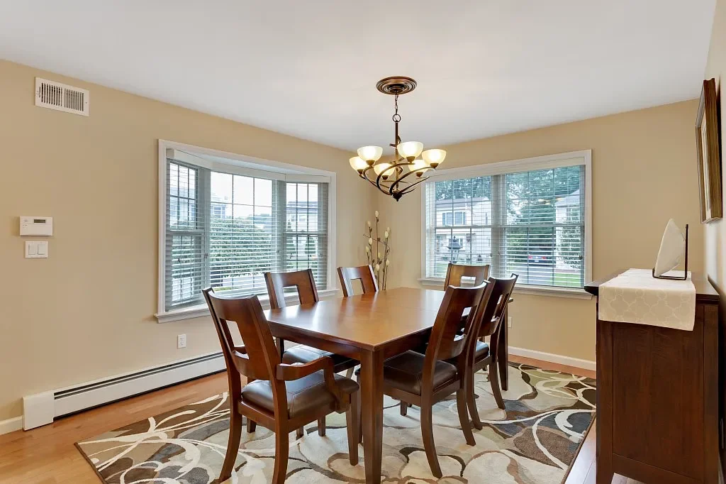 Diningroomangle.webp