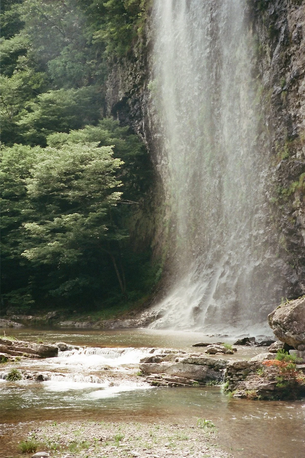 waterfall.jpg