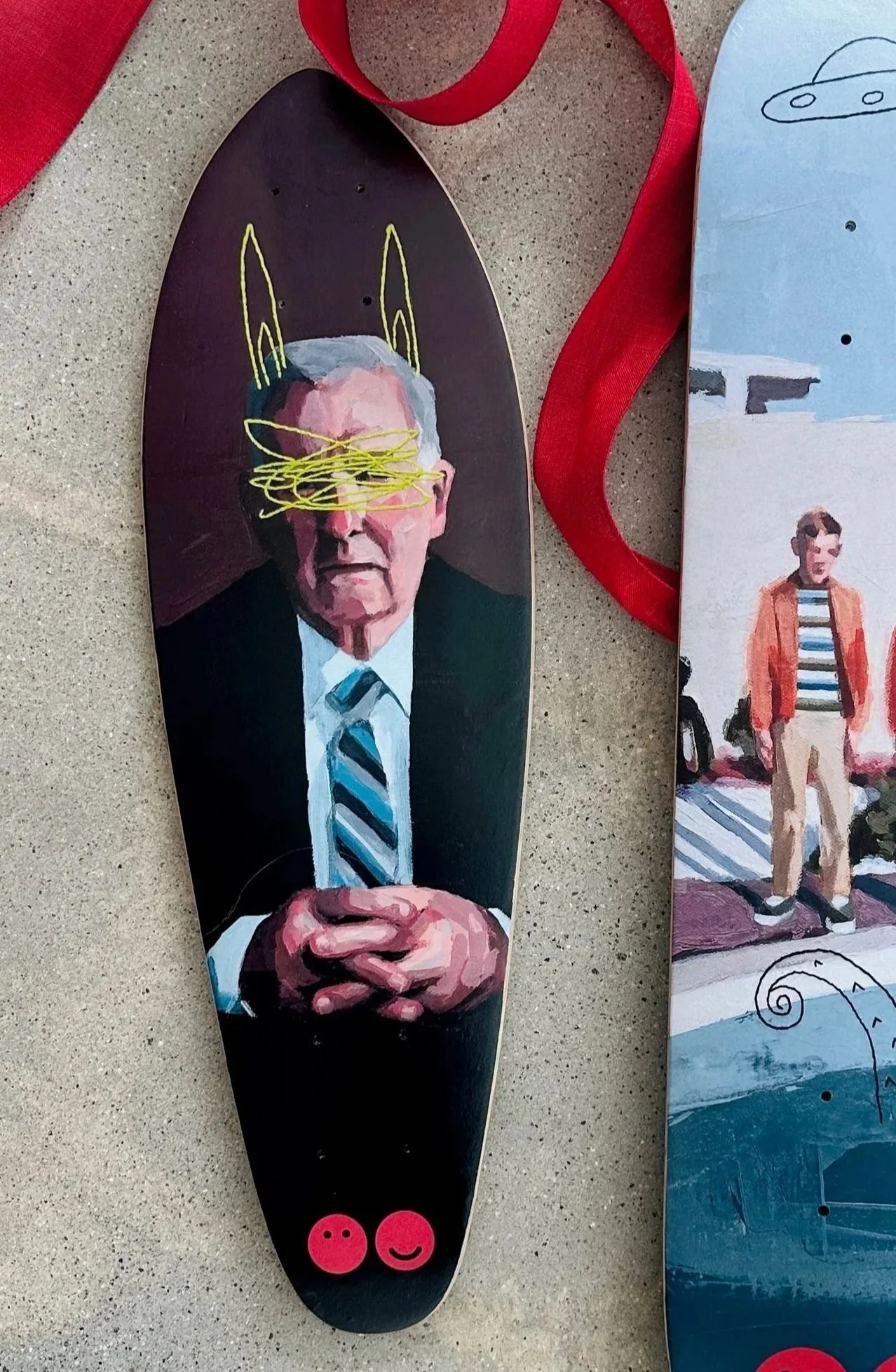 ART DECKZ
Decoupage skate deck
CEO $200 