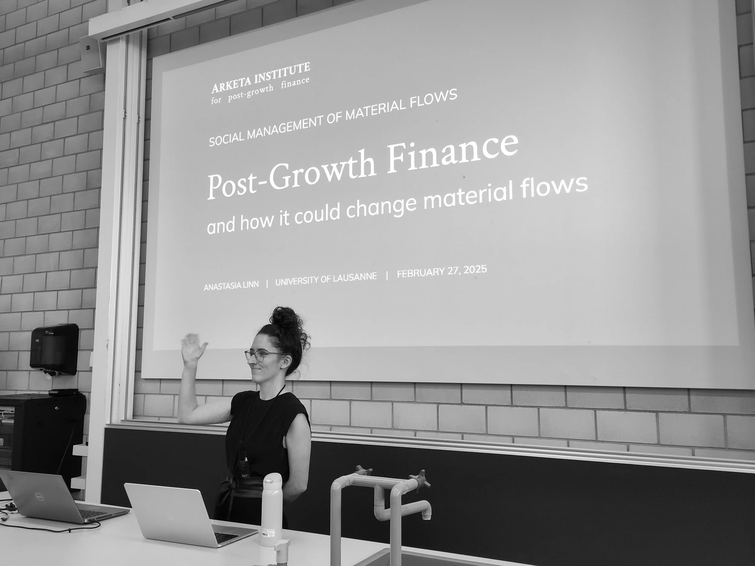 The Influence of the Finance Sector on Global Material Flows: Anastasia Gives Guest Lecture at University of Lausanne