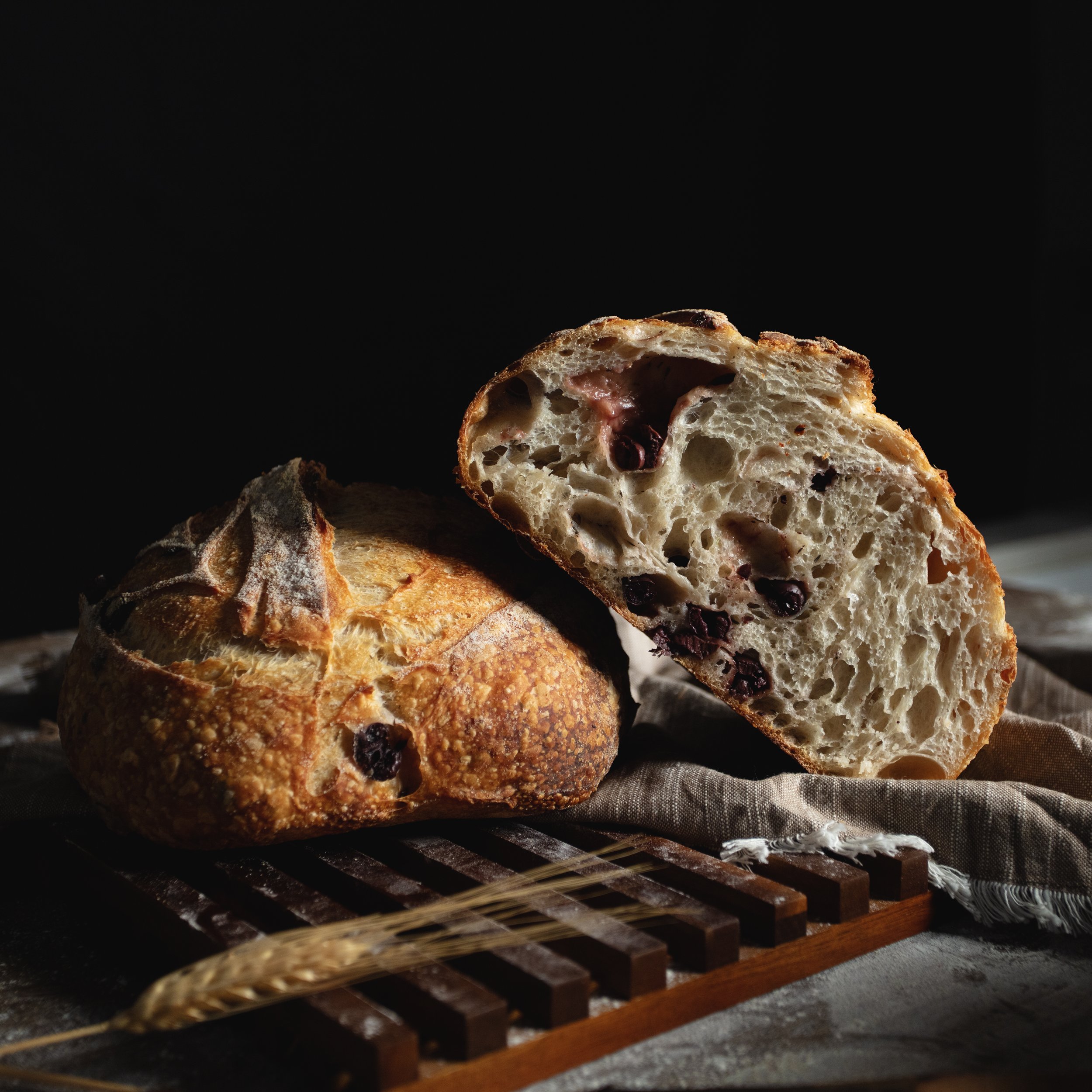 ARTISAN LOAF WITH KALAMATA OLIVES & THYME .jpg