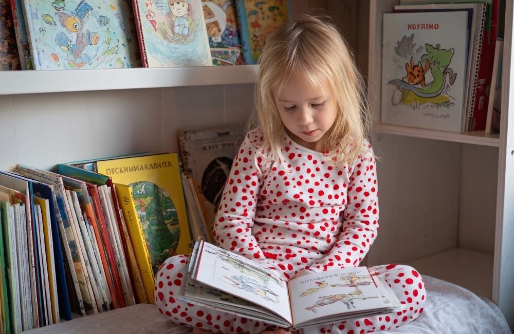 Top 16 Literacy Activities for Early Years &amp; Free Activity Pack