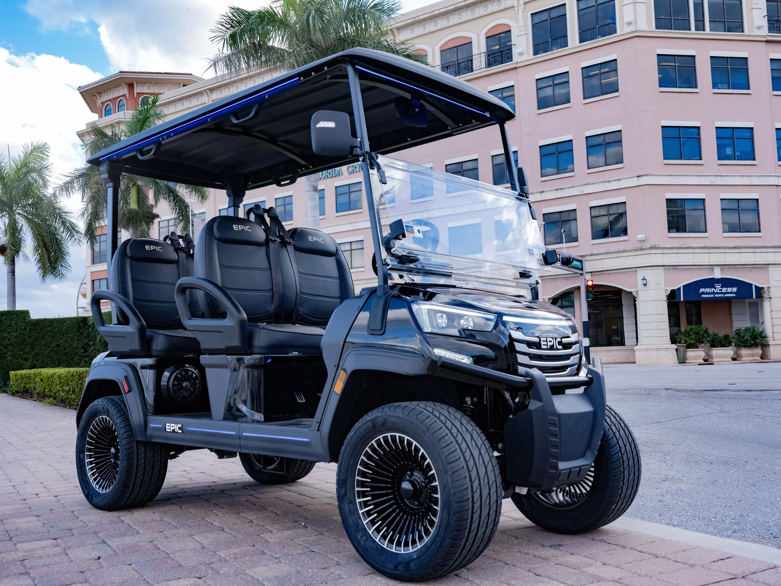 EPIC_E40FX_Golf_Carts(16).jpg