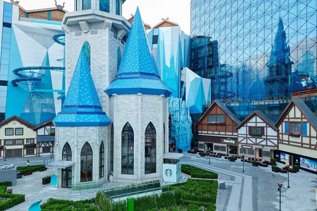 Weekend getaway hotel voucher in Shanghai, offering an ideal blend of relaxation and exploration with luxury accommodations and local attractions."