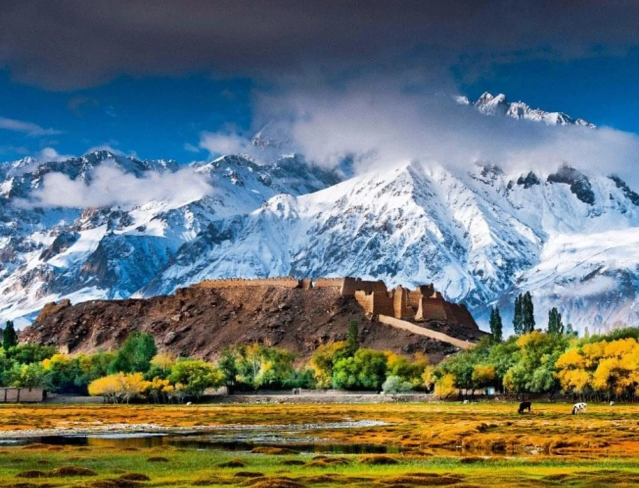 xinjiang travel guide