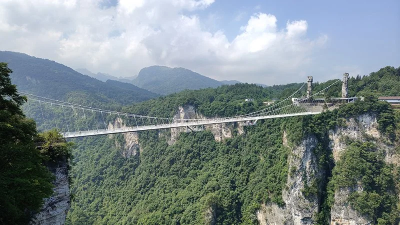 zhangjiajie glass bridge tours