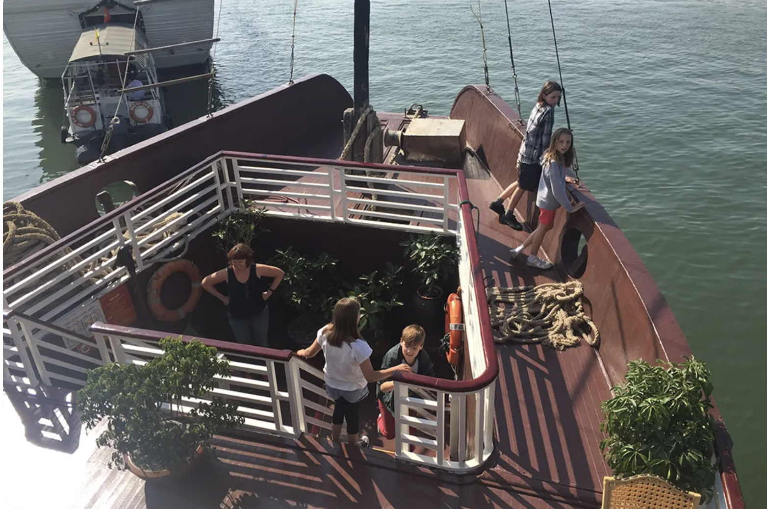 vietnam family tour boat trip