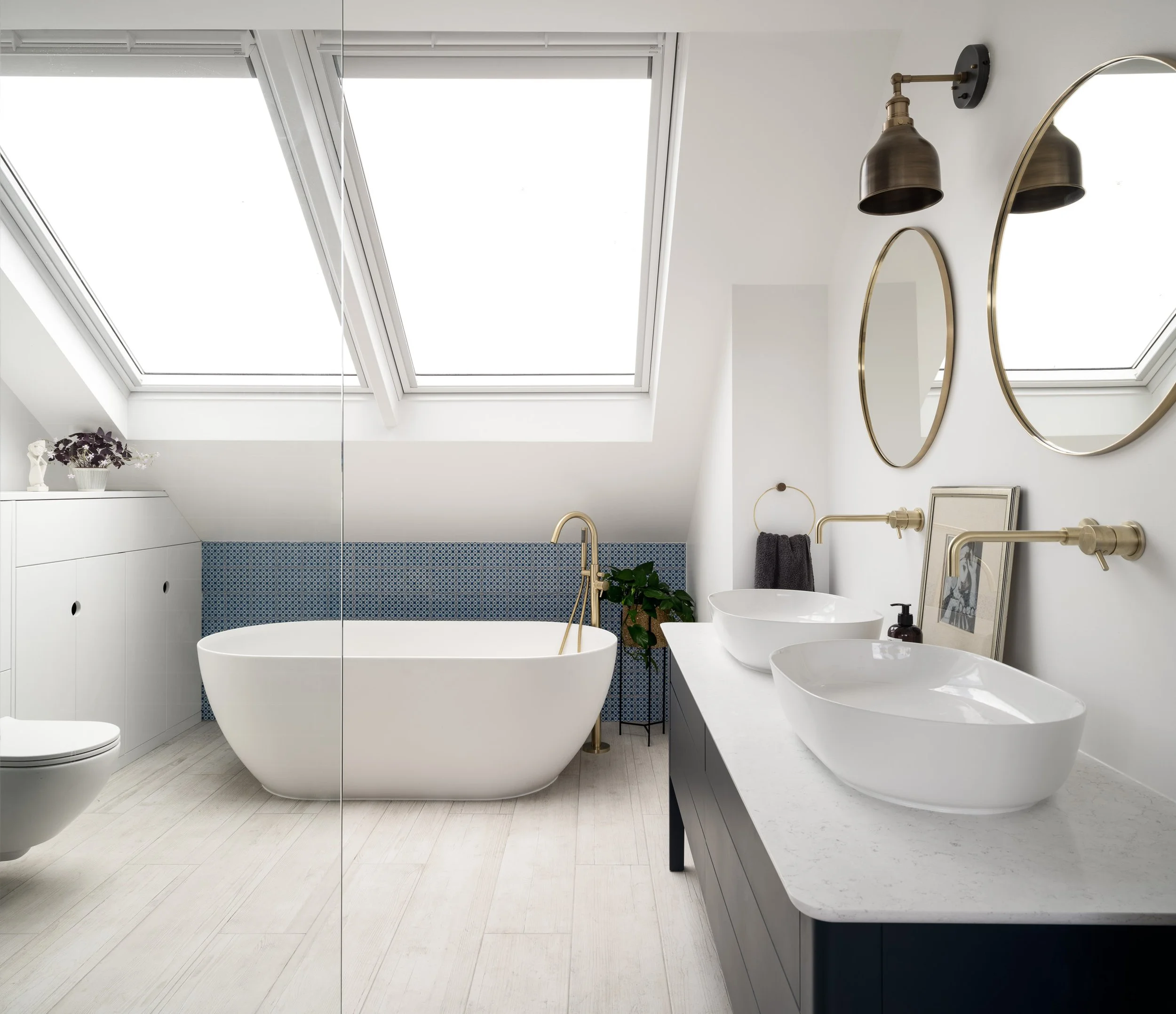 Web - Life Design - Ally Pally -Bathroom Overview_.jpg