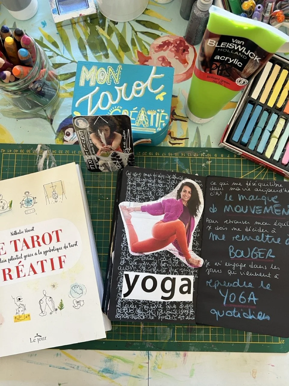 série d'été - mon tarot créatif pratique de journal créatif.jpeg