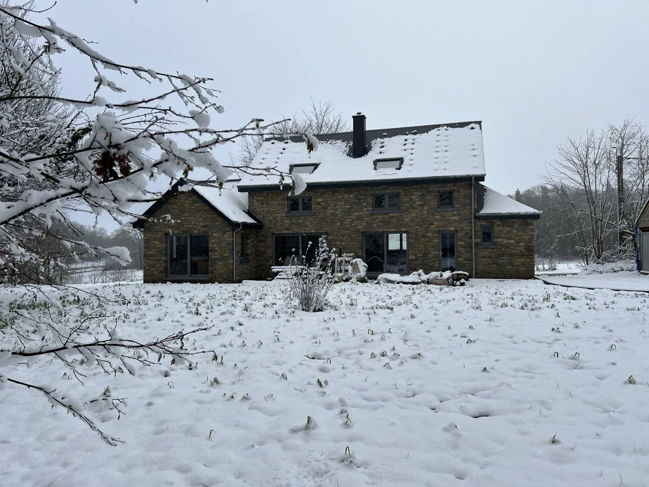 escapade créative Tavier condroz hiver jardin chalet neige.jpeg