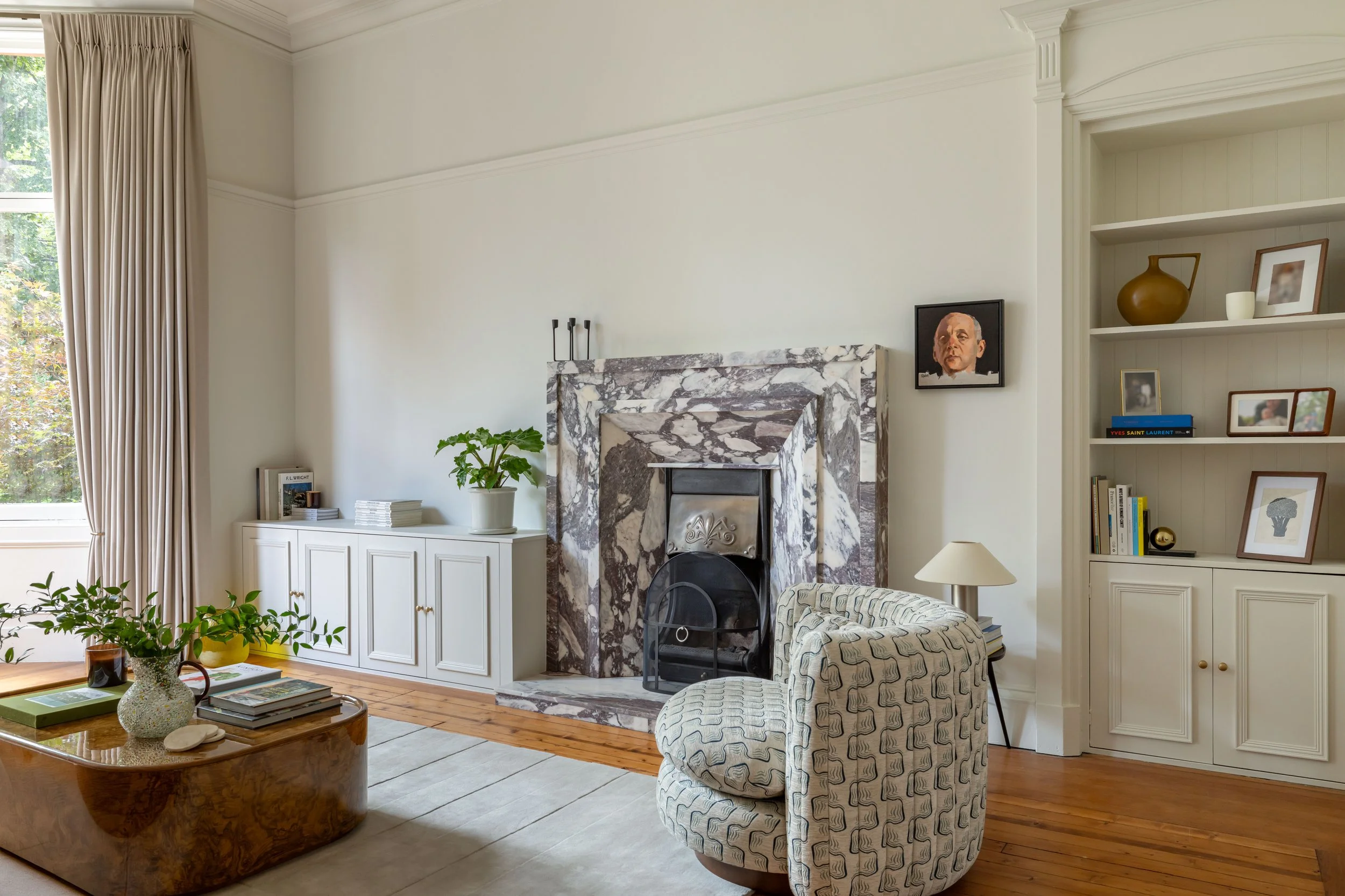 Livingroom-1.jpg