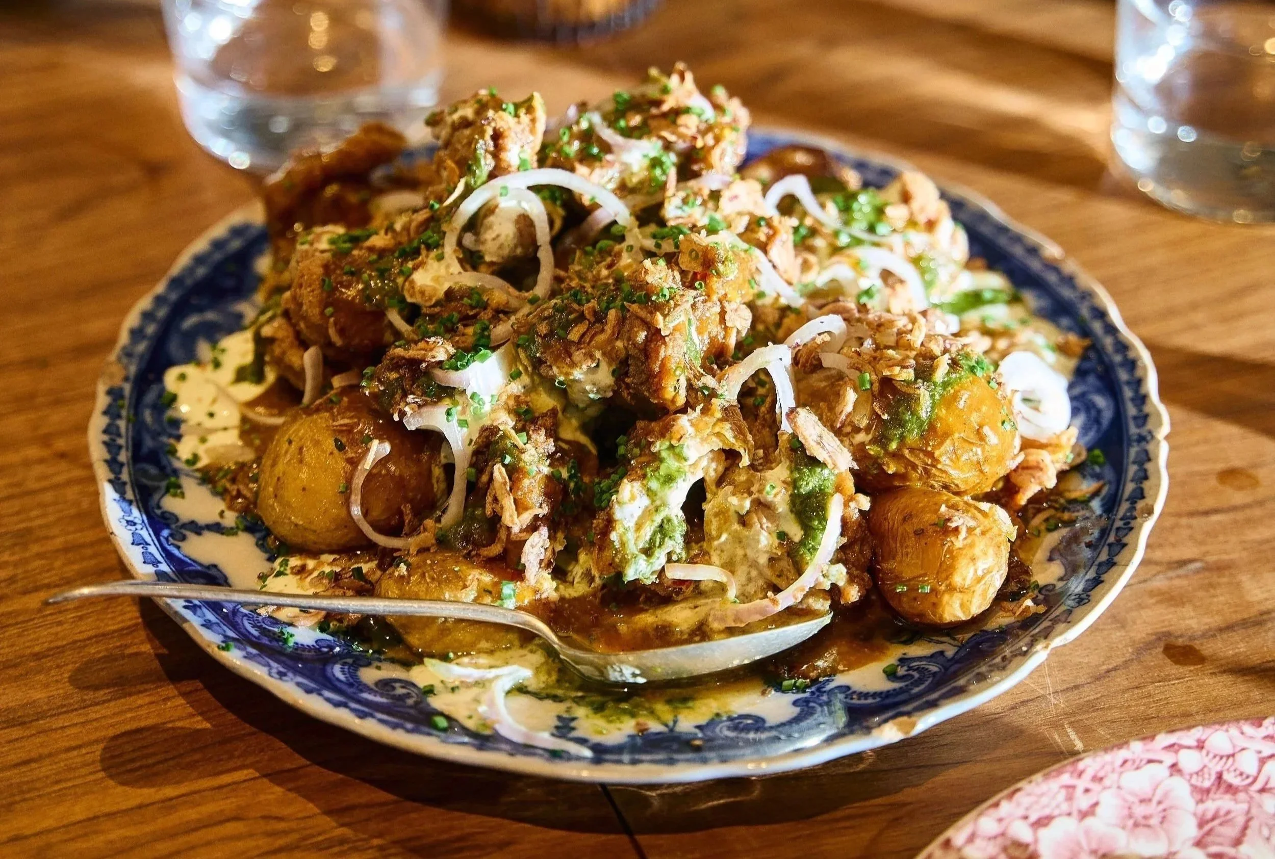 Eat — The Raglan