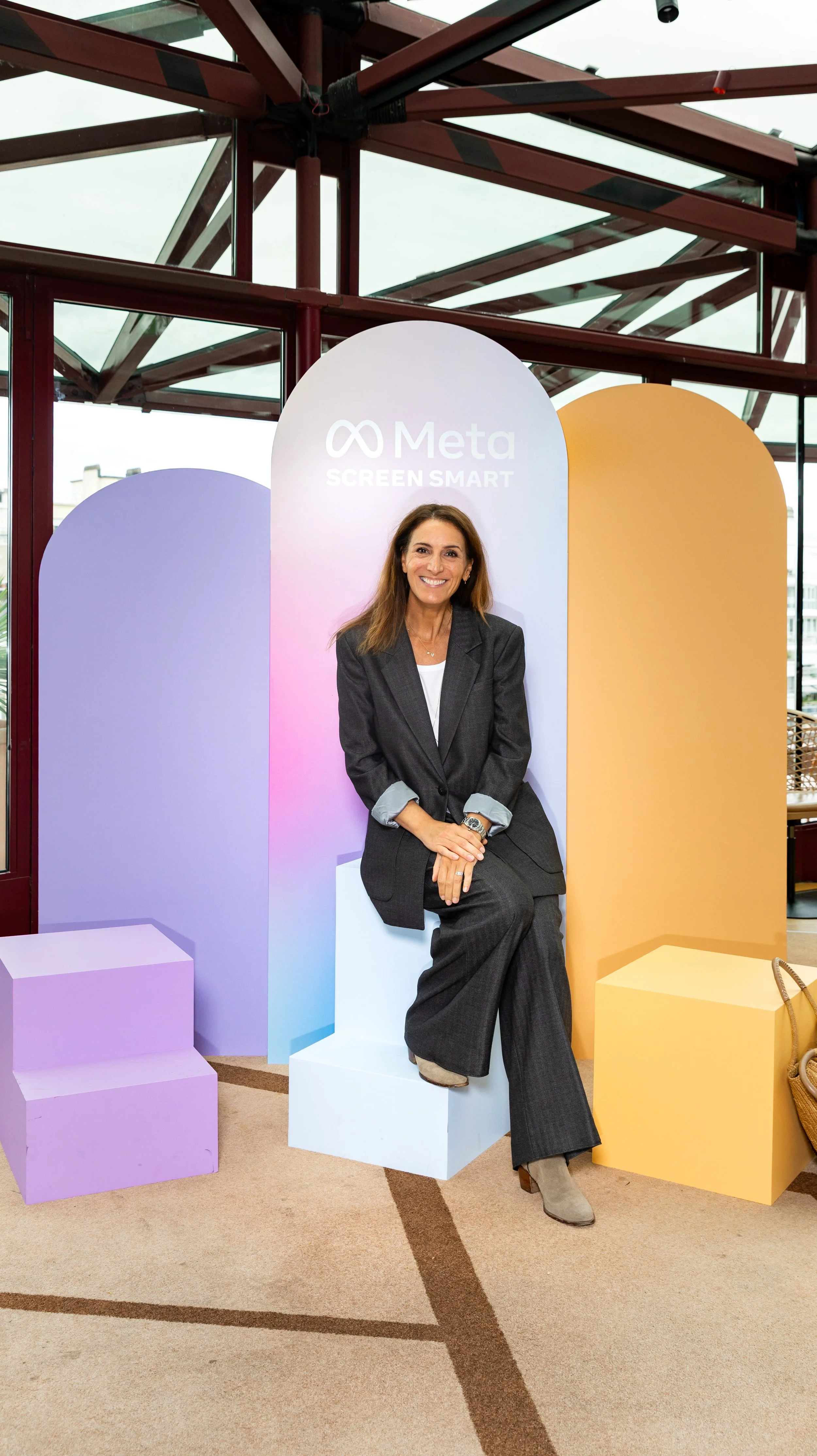 Photocall Meta - Les Ombres Traitée-5210.jpg