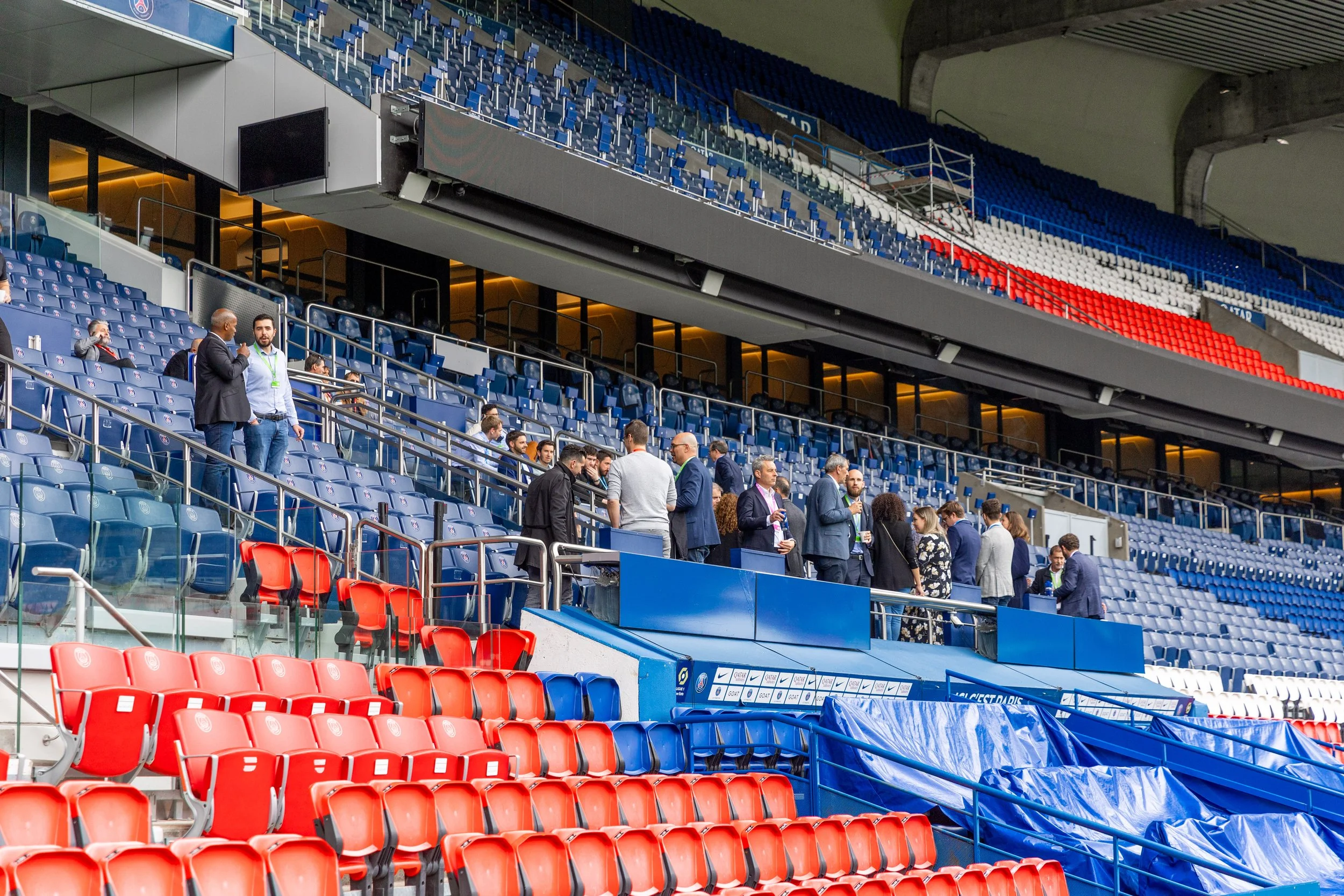 Parc des Princes Traitée 00170.jpg