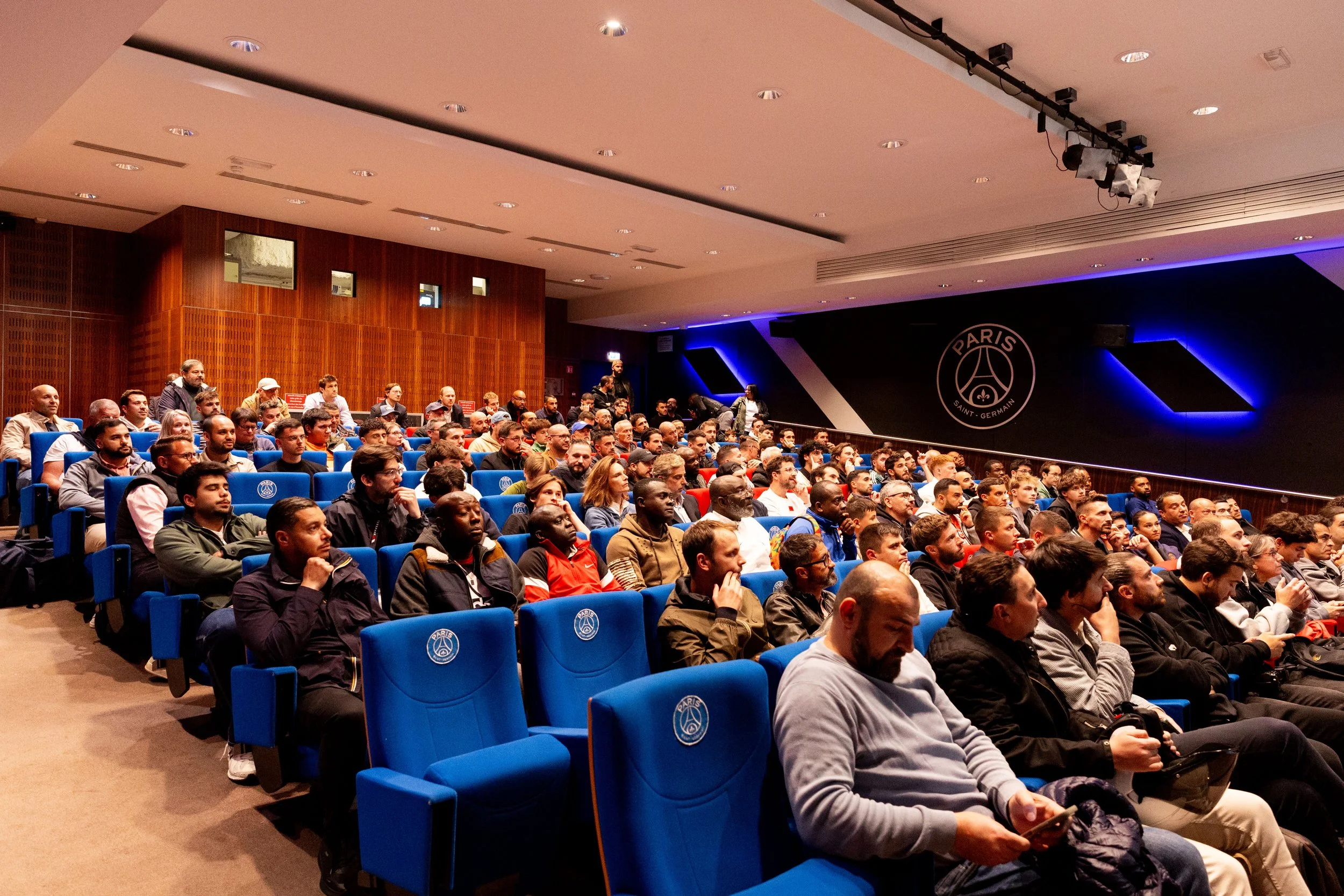 Tournoi Entreprises - Parc des Princes Traitée-36.jpg