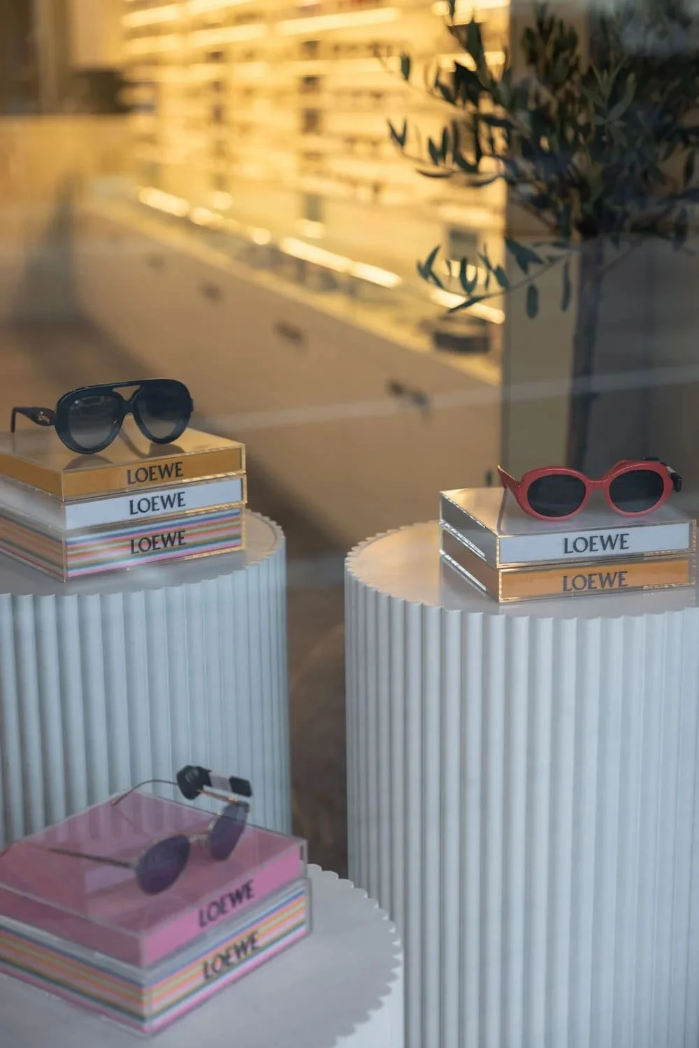 retail design+indesxeyewear.jpg