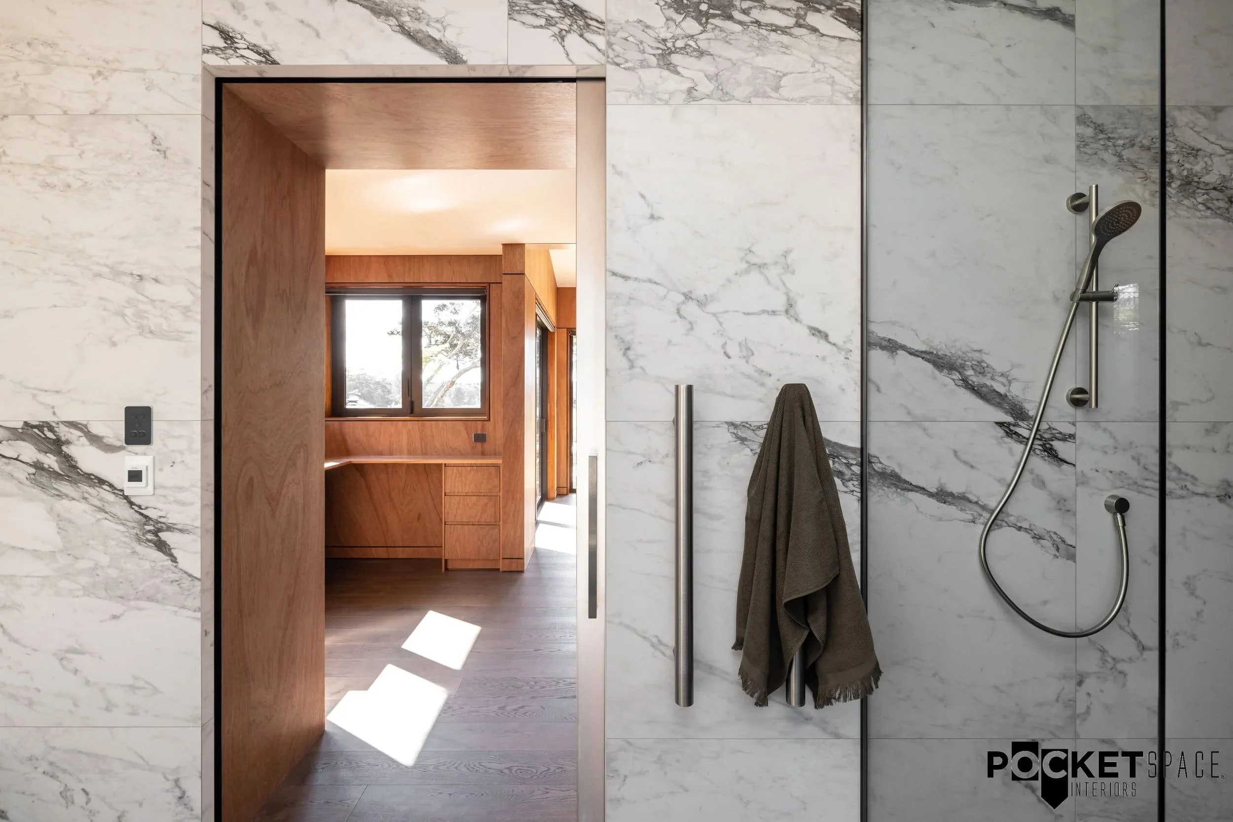 Award+winning+newbuild+interior+marble.jpg