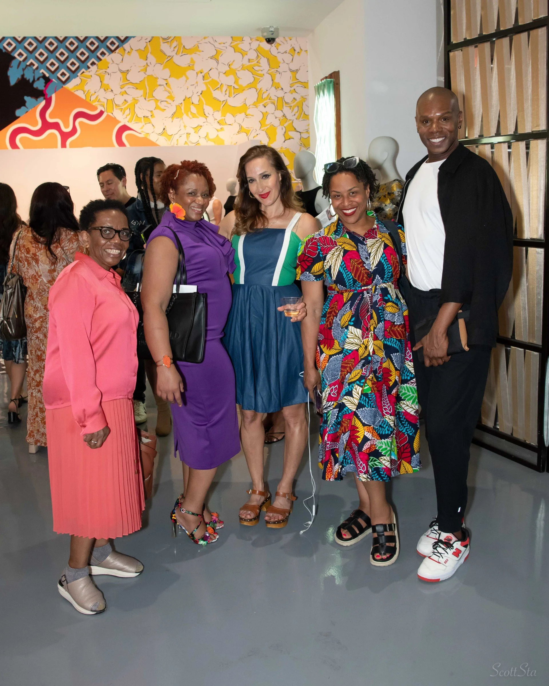 the-threads-of-migratioh-diane-von-furstenberg-25.jpg