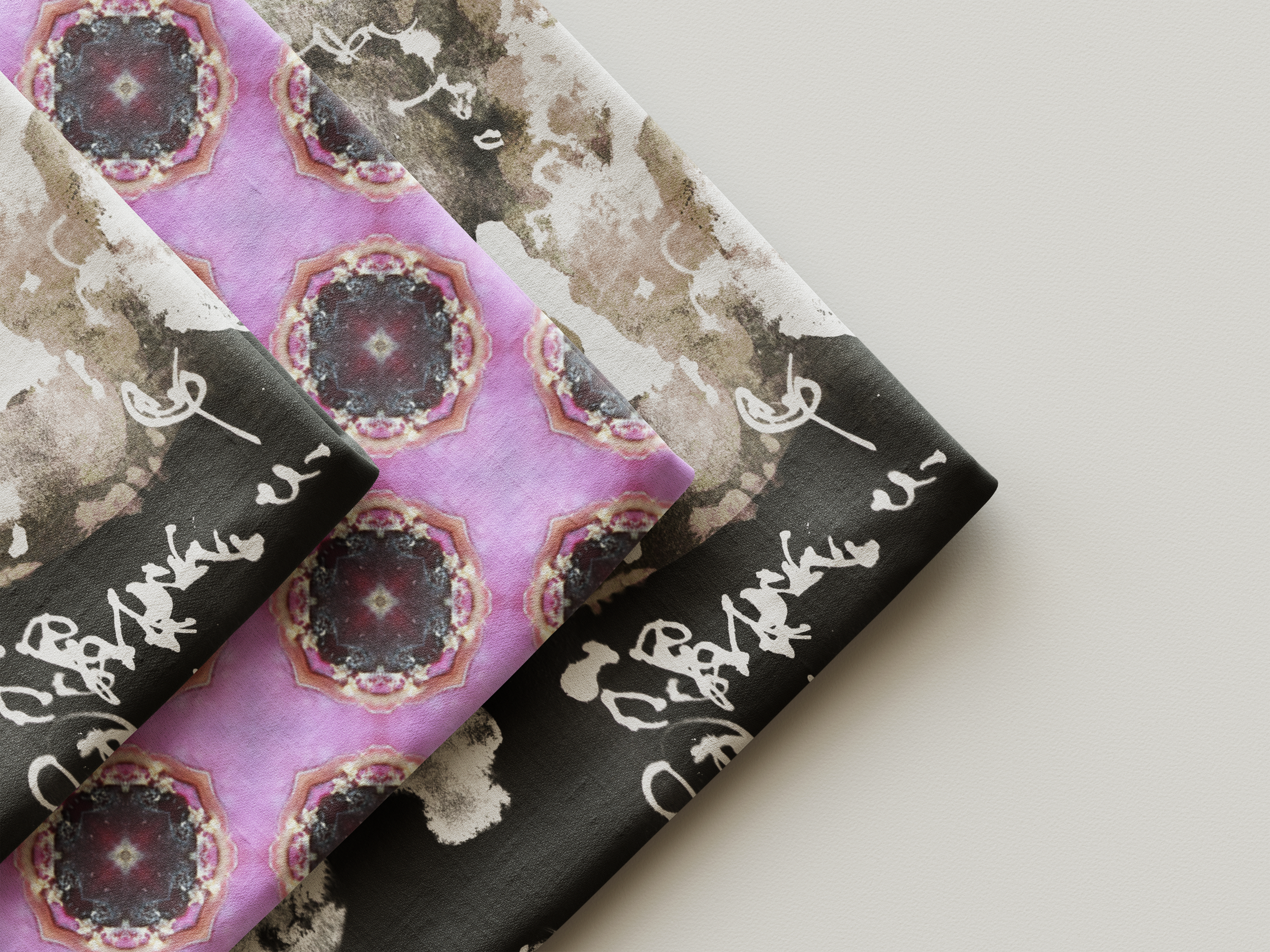 Free_Material_Mockup_1.png