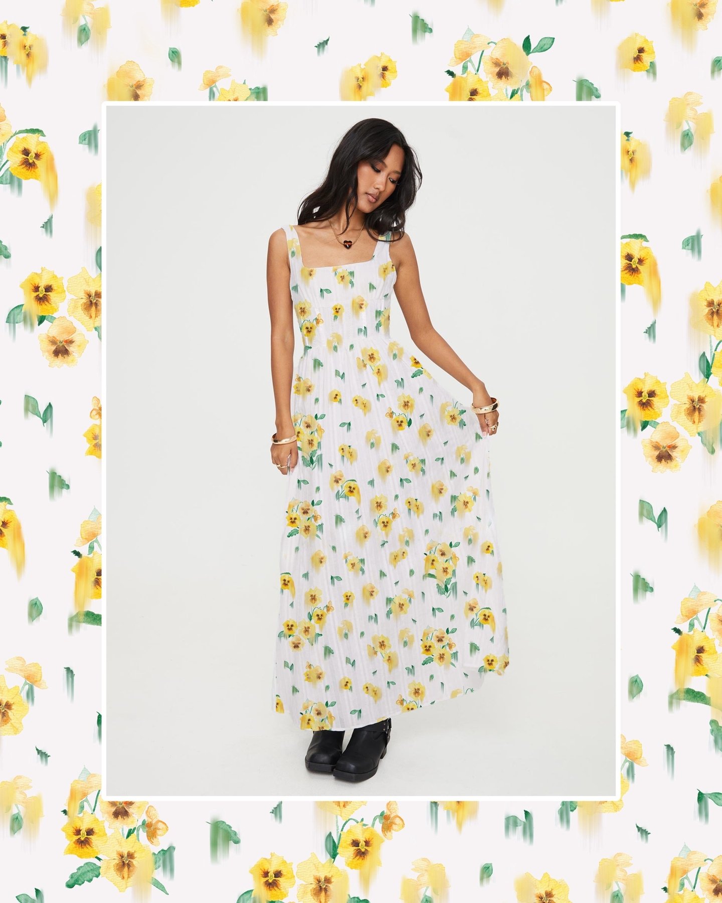 hand-painted dripping yellow pansies pattern, designed during my time at fws 🌼
#printdesign #surfacepatterndesign