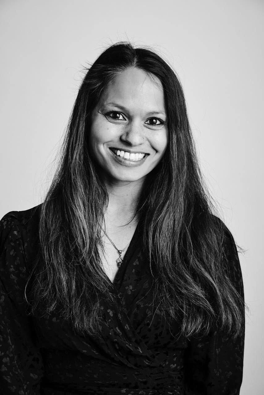 Sruti Baz, Mouma's