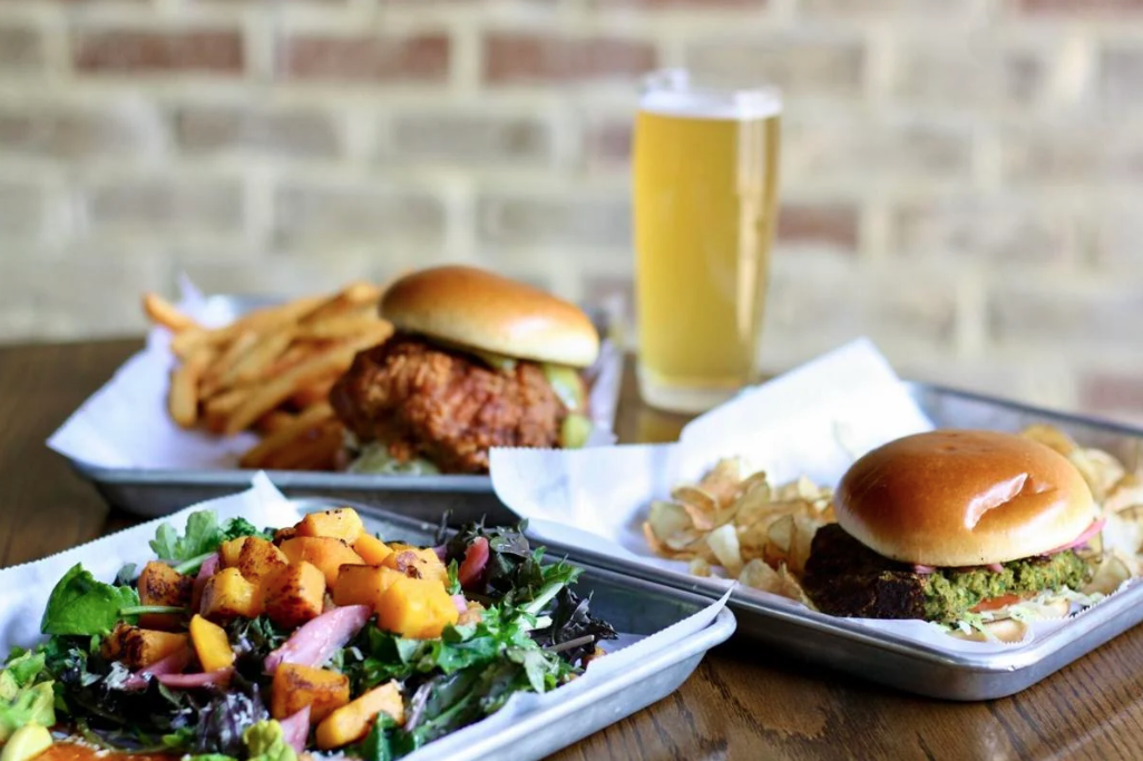 Bluewood Brewing rolls out new in-house menu with chef Kyle Patterson
