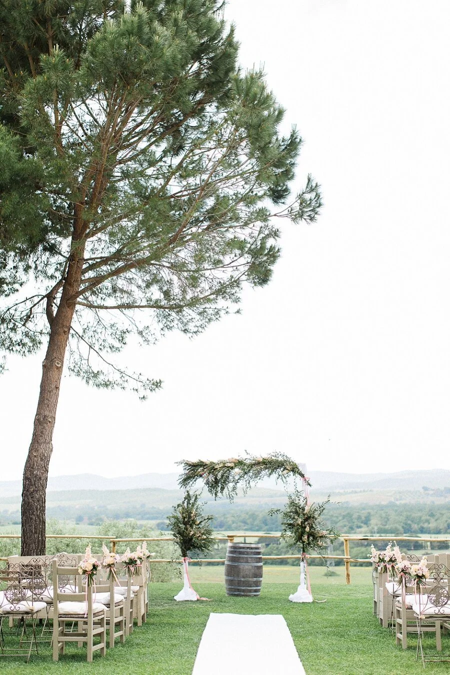 Tuscany-wedding-Conti di San Bonifacio-Tanja-Kibogo-Pisa-wedding (27).JPG