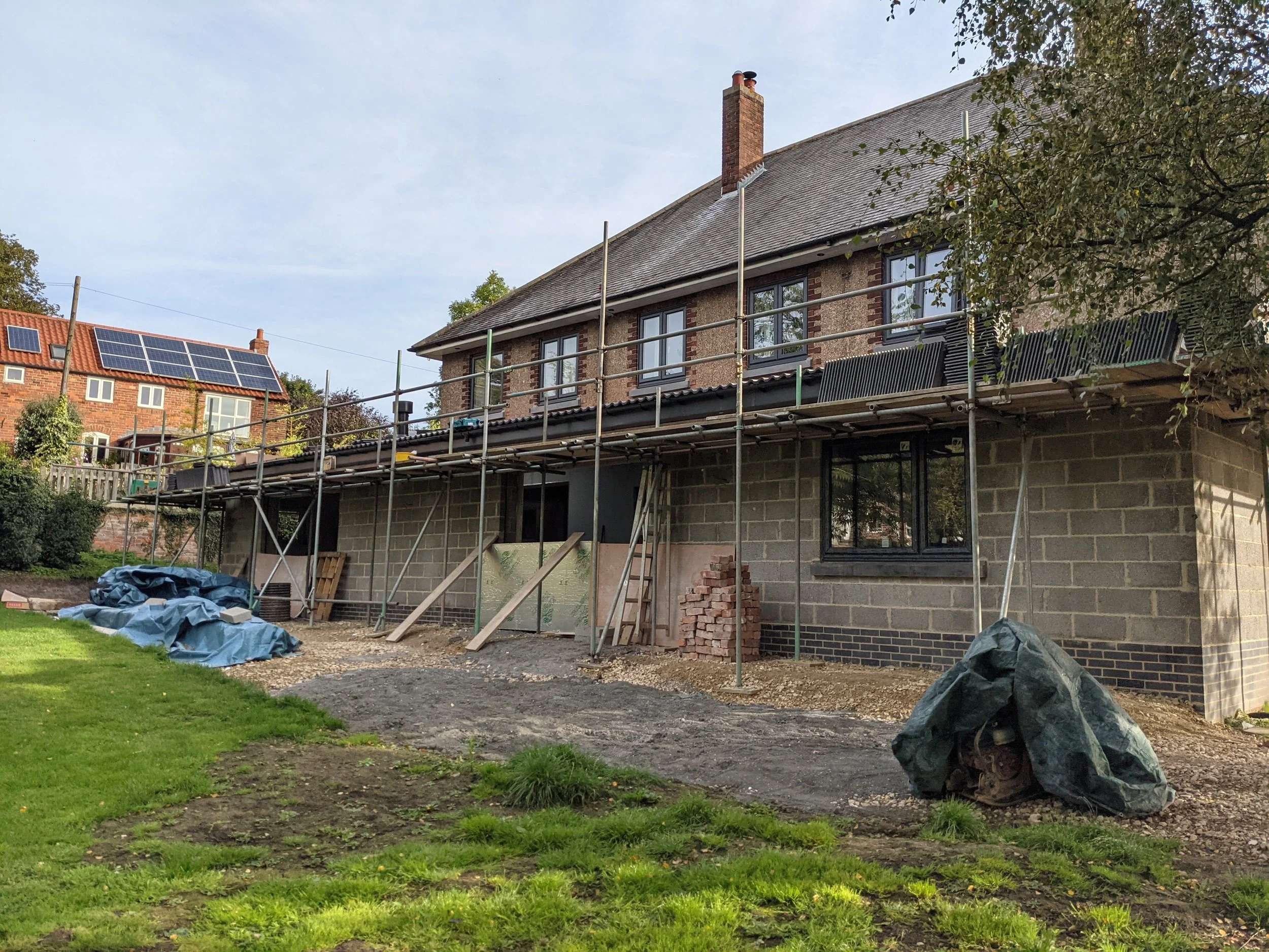 Full width + wrap around!