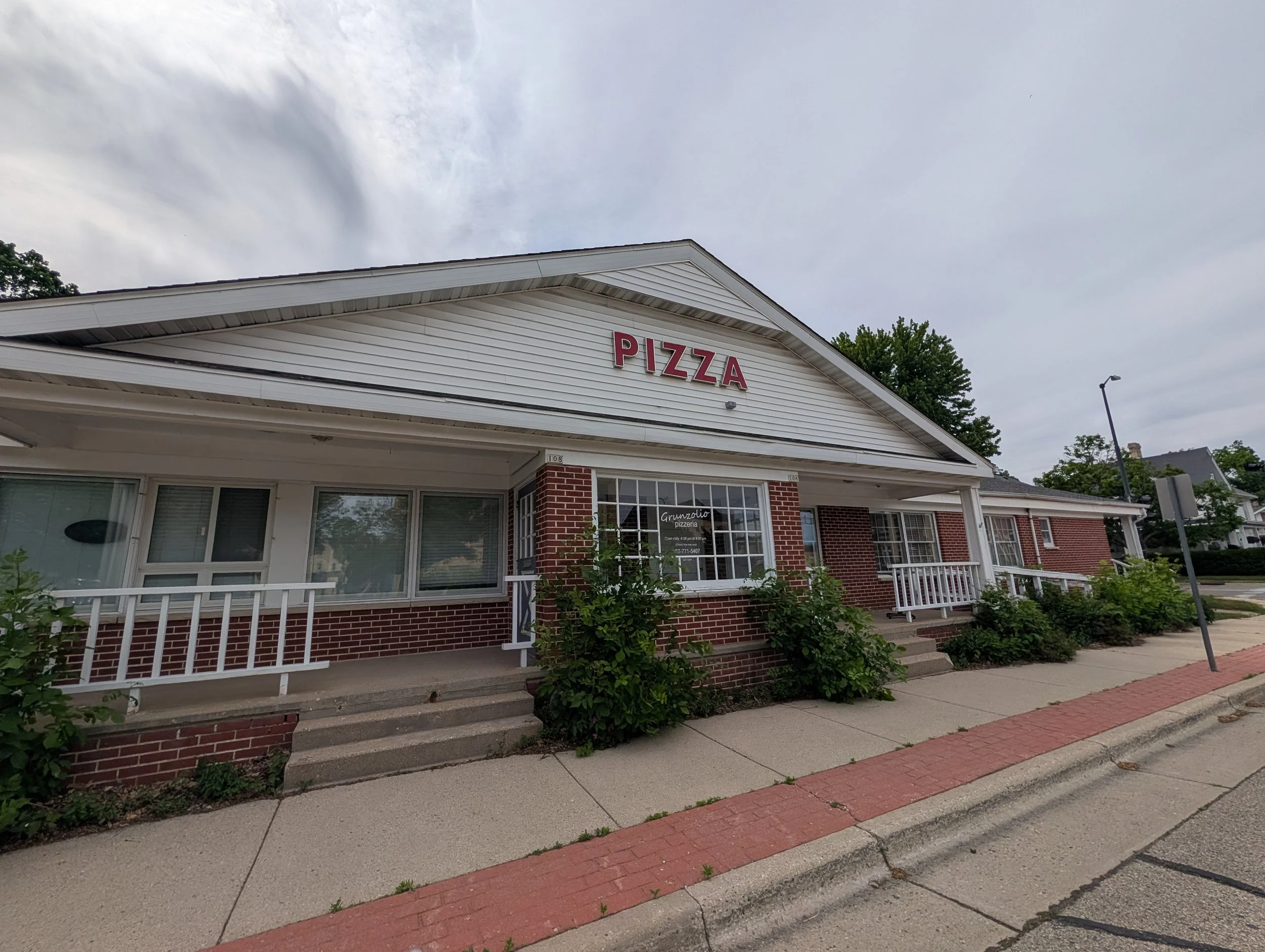 Grunzolio Pizzeria