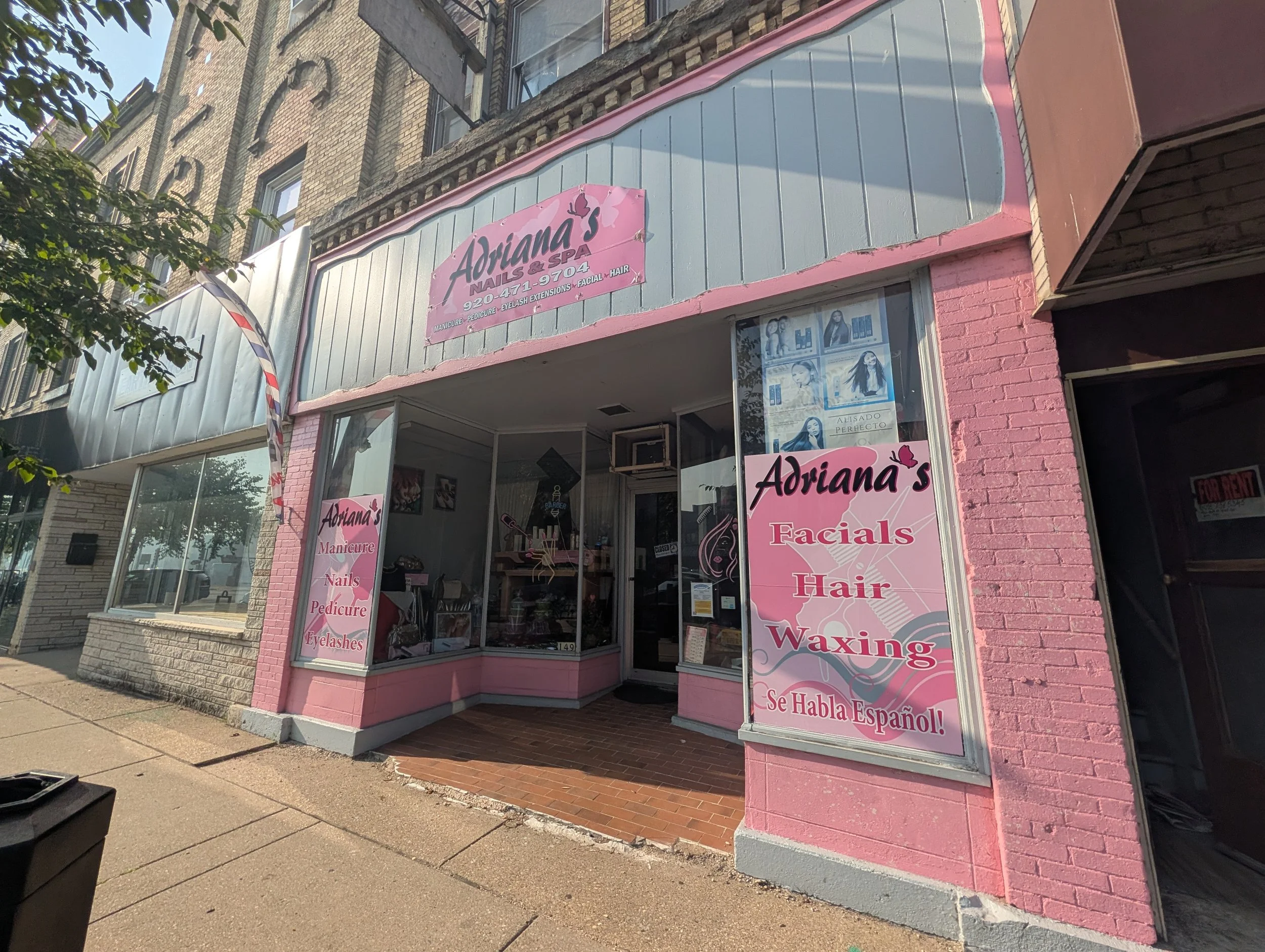 Adriana’s Nails &amp; Spa