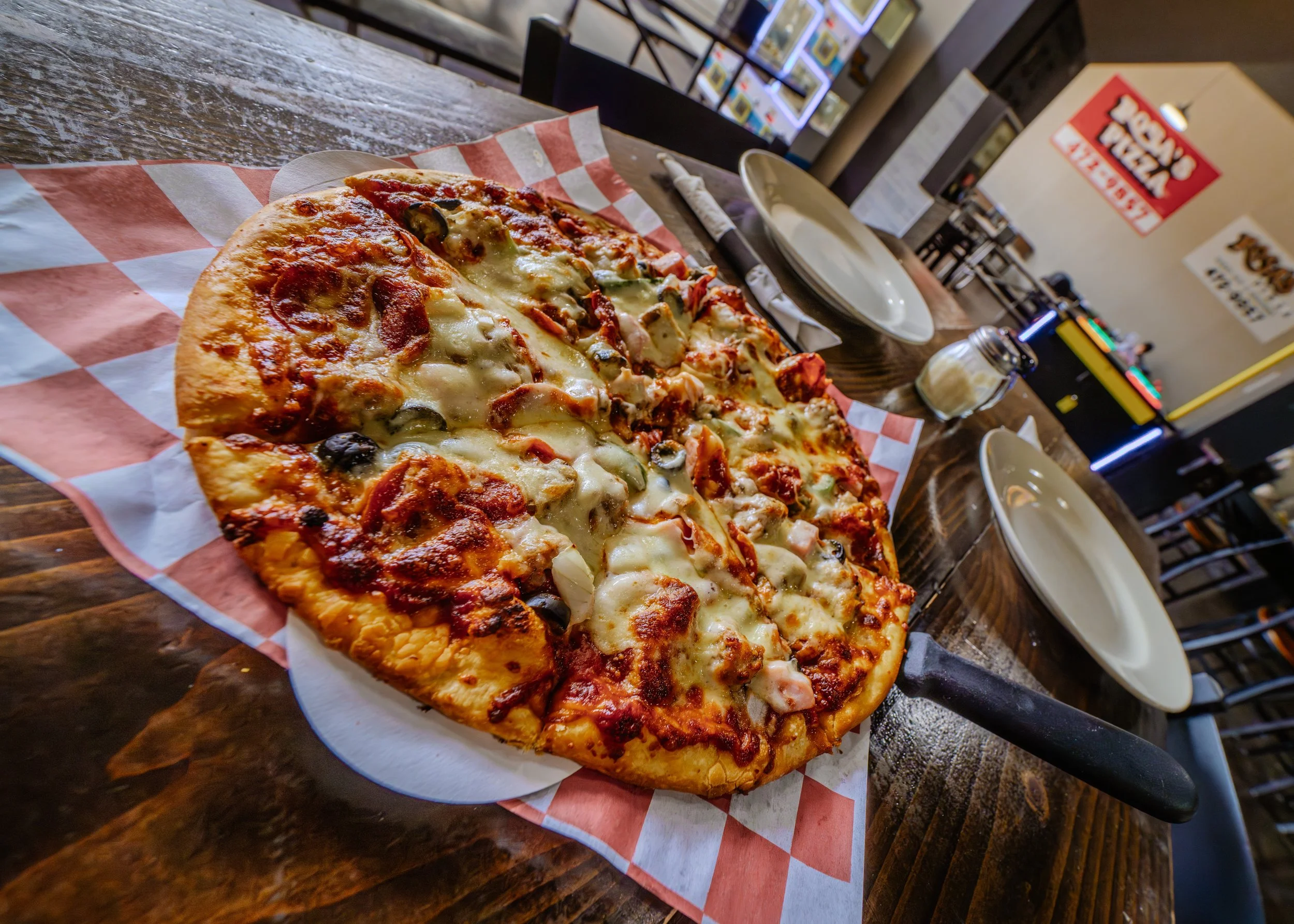 rosas pizza pizza.jpg