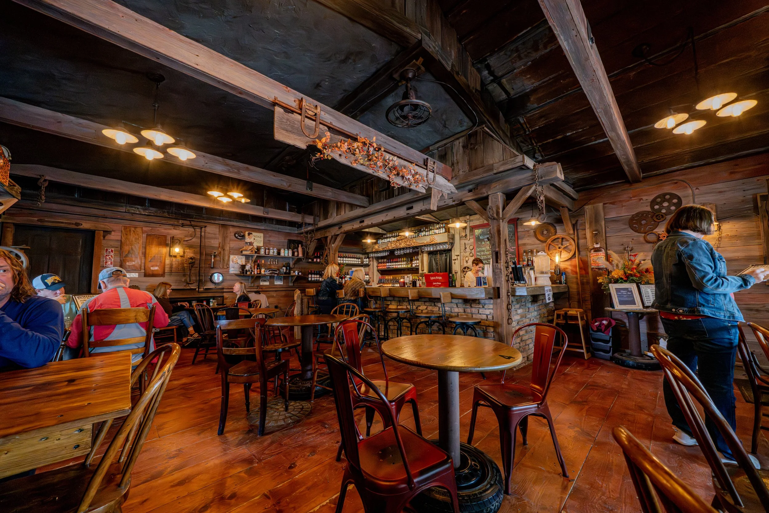 Whiney’s Wine and Beer Haus