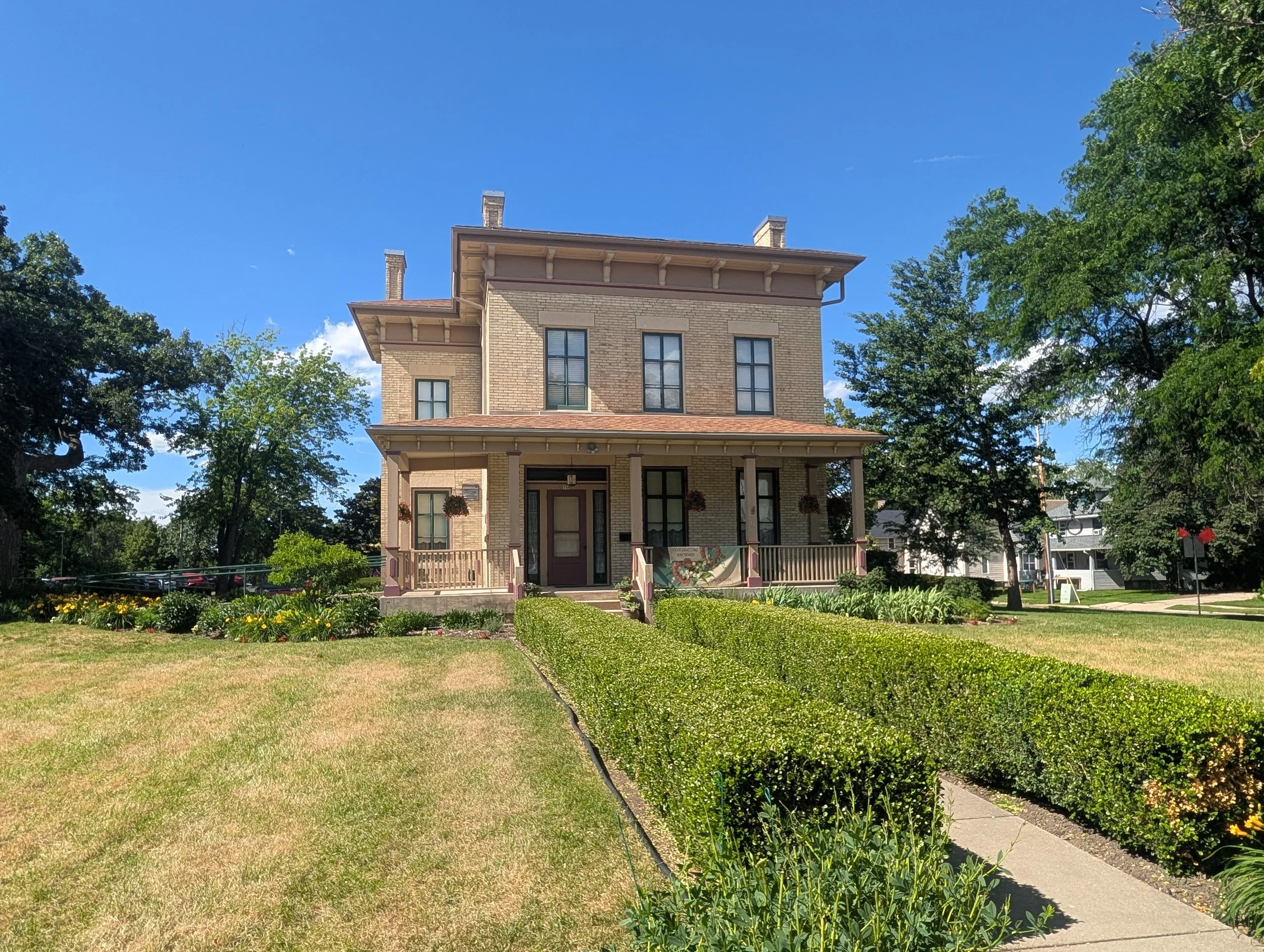 Bassett House