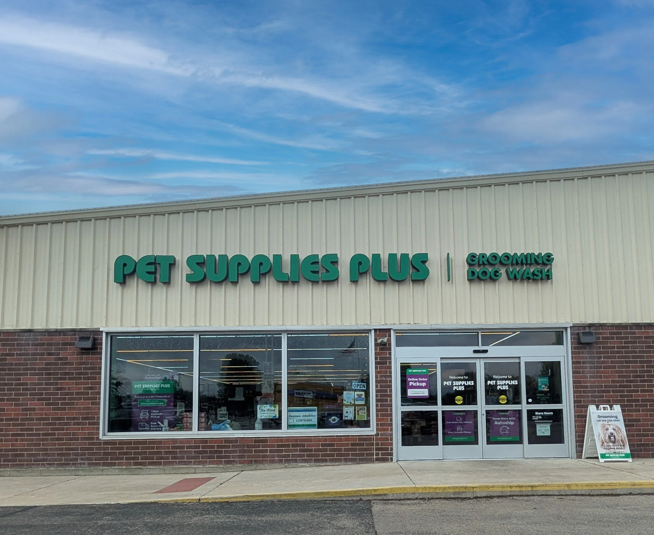 Pet Supplies Plus