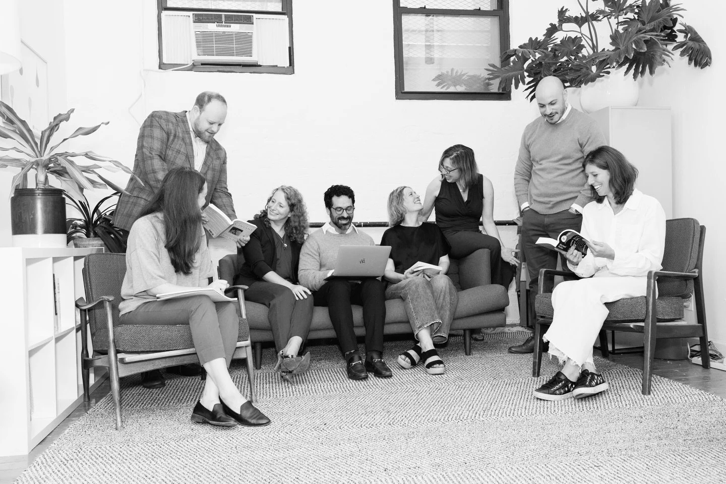 Starting a private practice is one of the most meaningful steps a therapist can take — and one of the most complex. At Uptown Downtown Psychotherapy, we know that every path to private practice looks different.
Our Private Practice Launch Cons