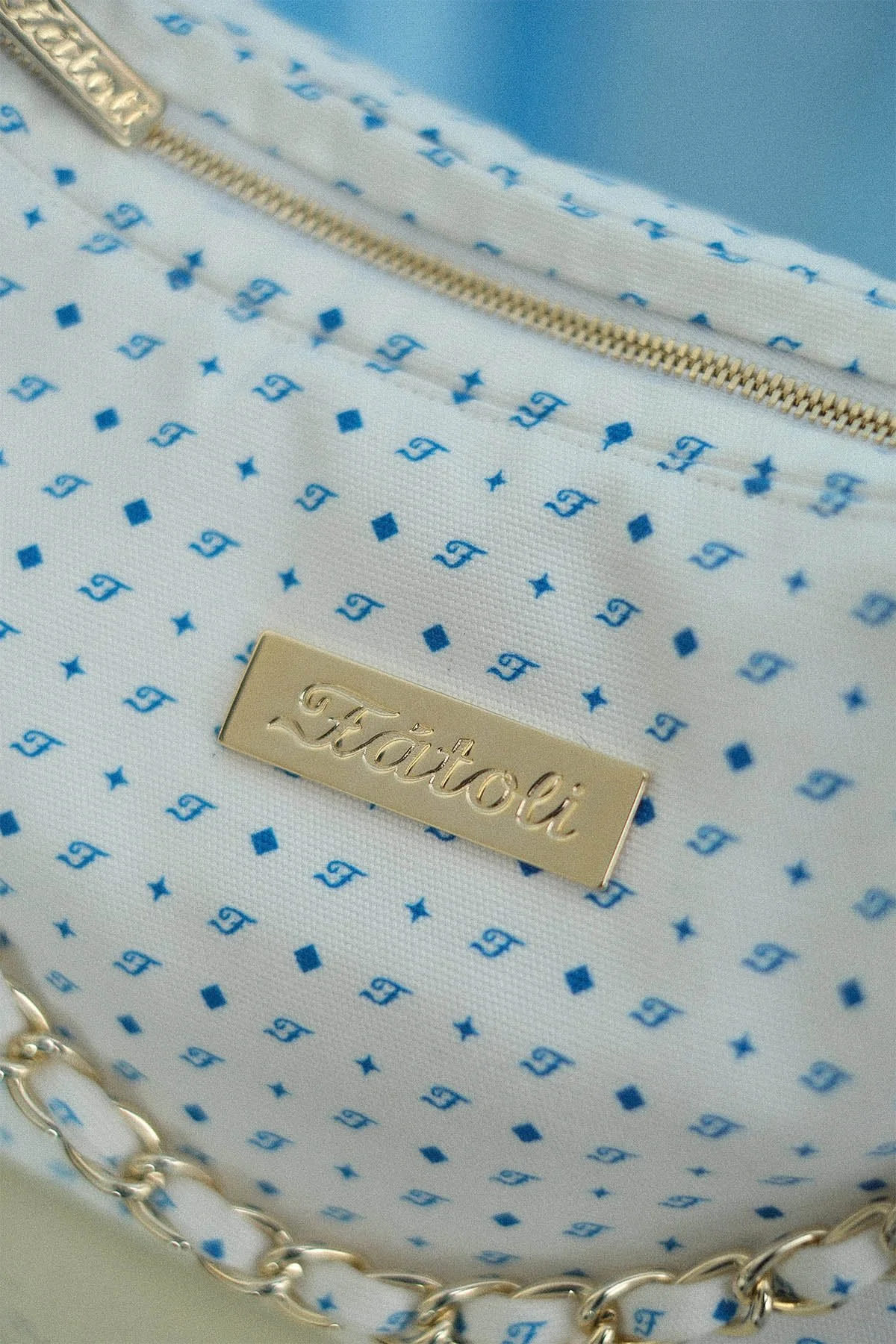 Blue_Fátoli_polka_sienna_bag_detail.jpg